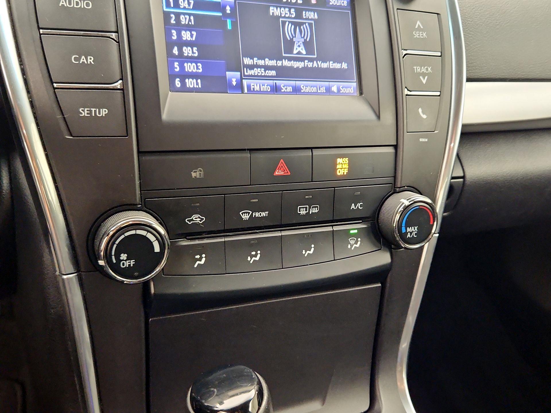 Thumbnail: 2017 Toyota Camry - 16