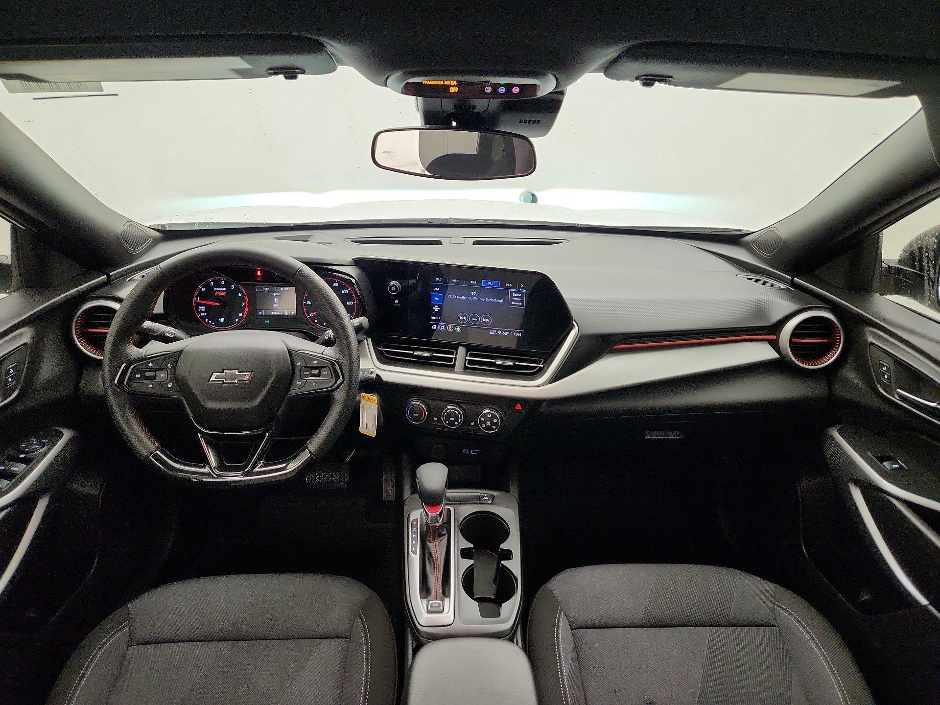 Thumbnail: 2024 Chevrolet Trax - 9