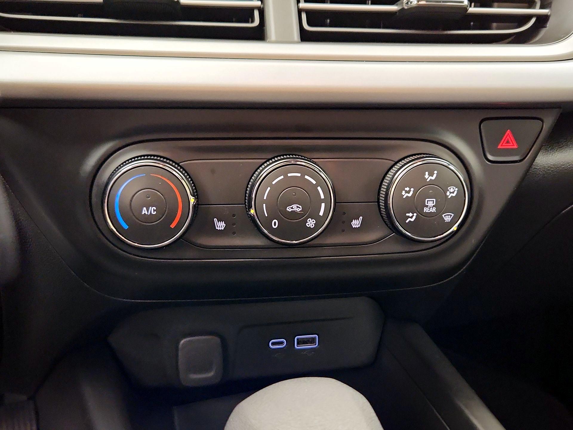 Thumbnail: 2024 Chevrolet Trax - 16