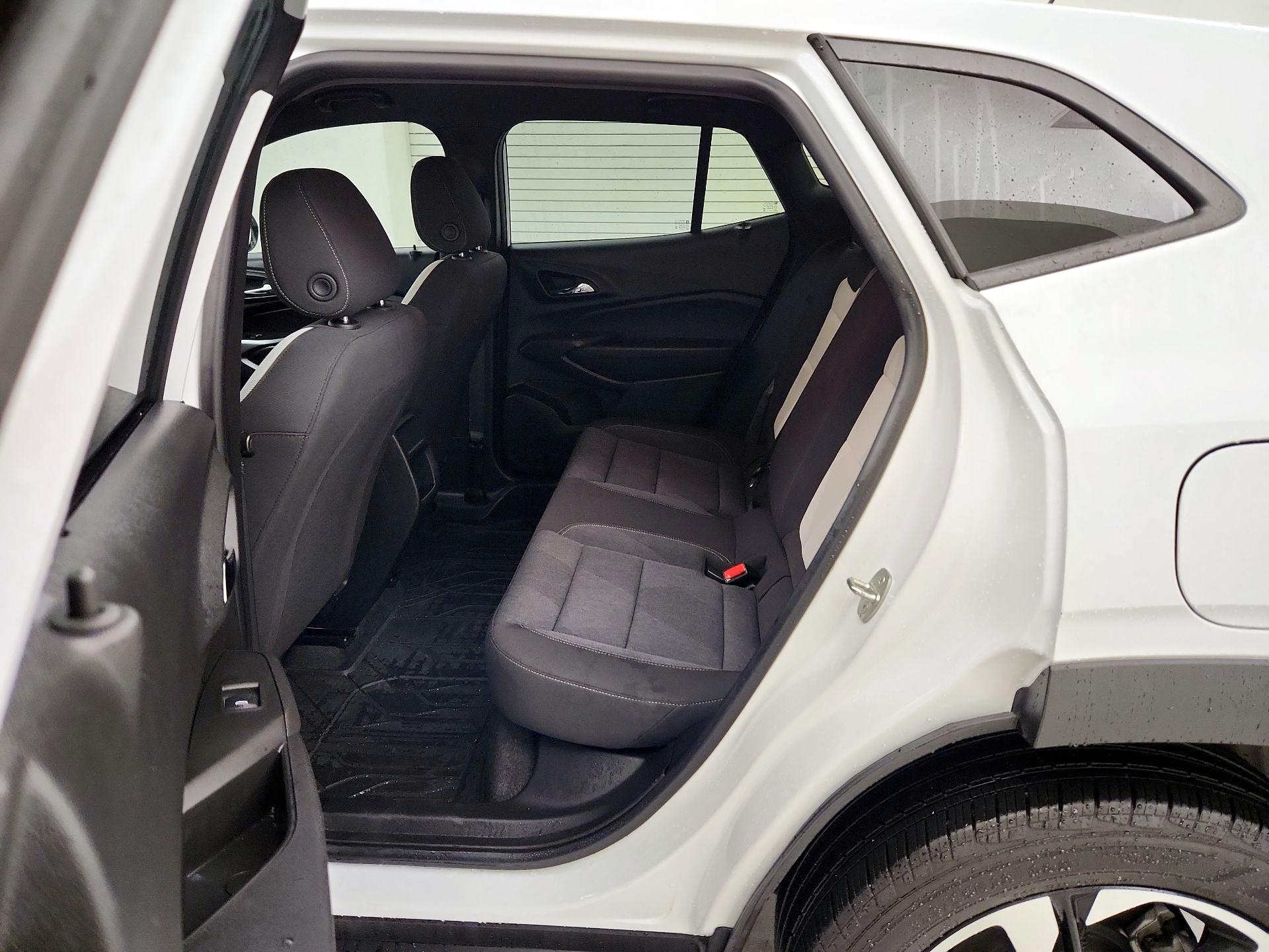 Thumbnail: 2024 Chevrolet Trax - 19