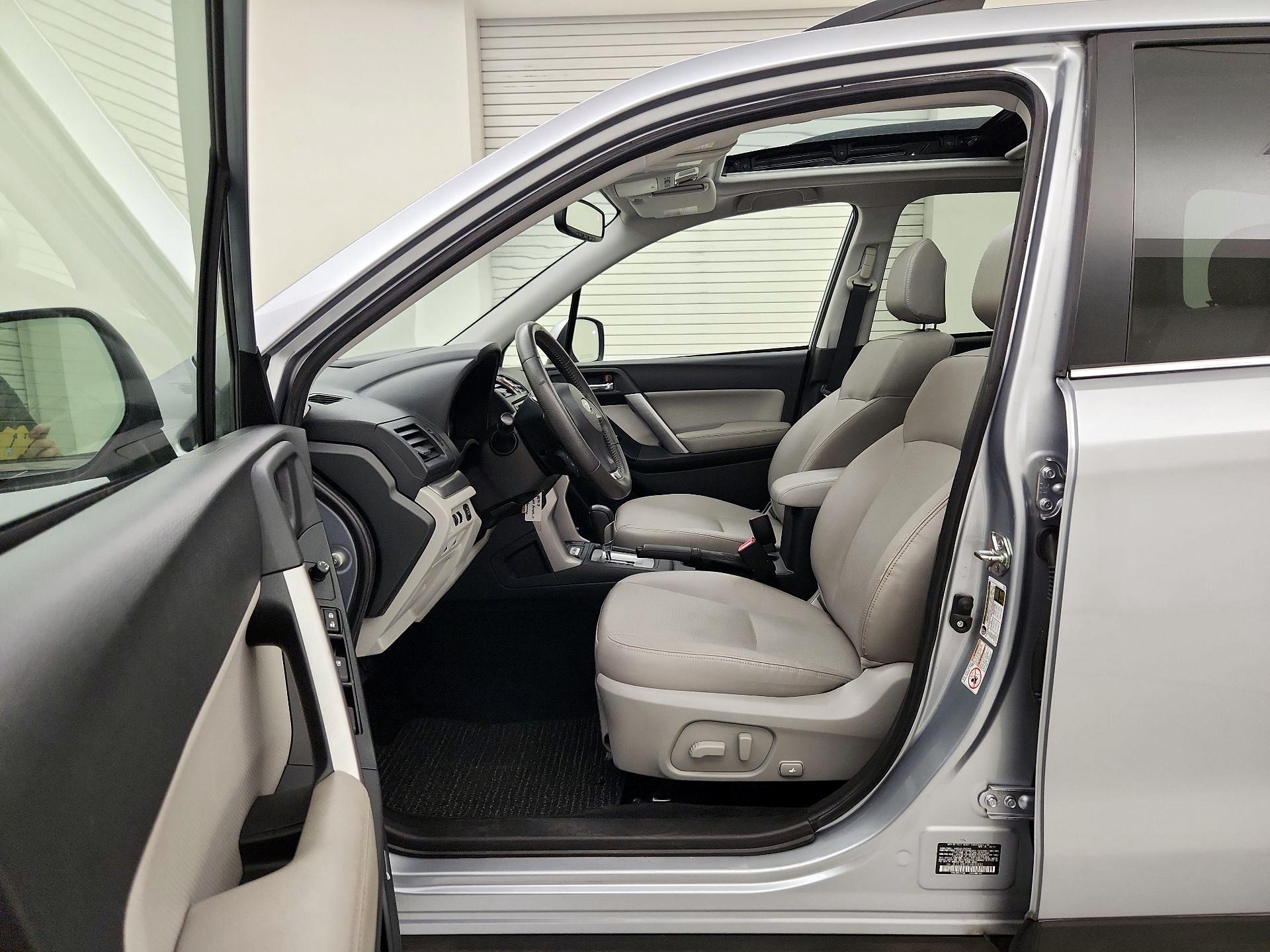 Thumbnail: 2015 Subaru Forester - 11