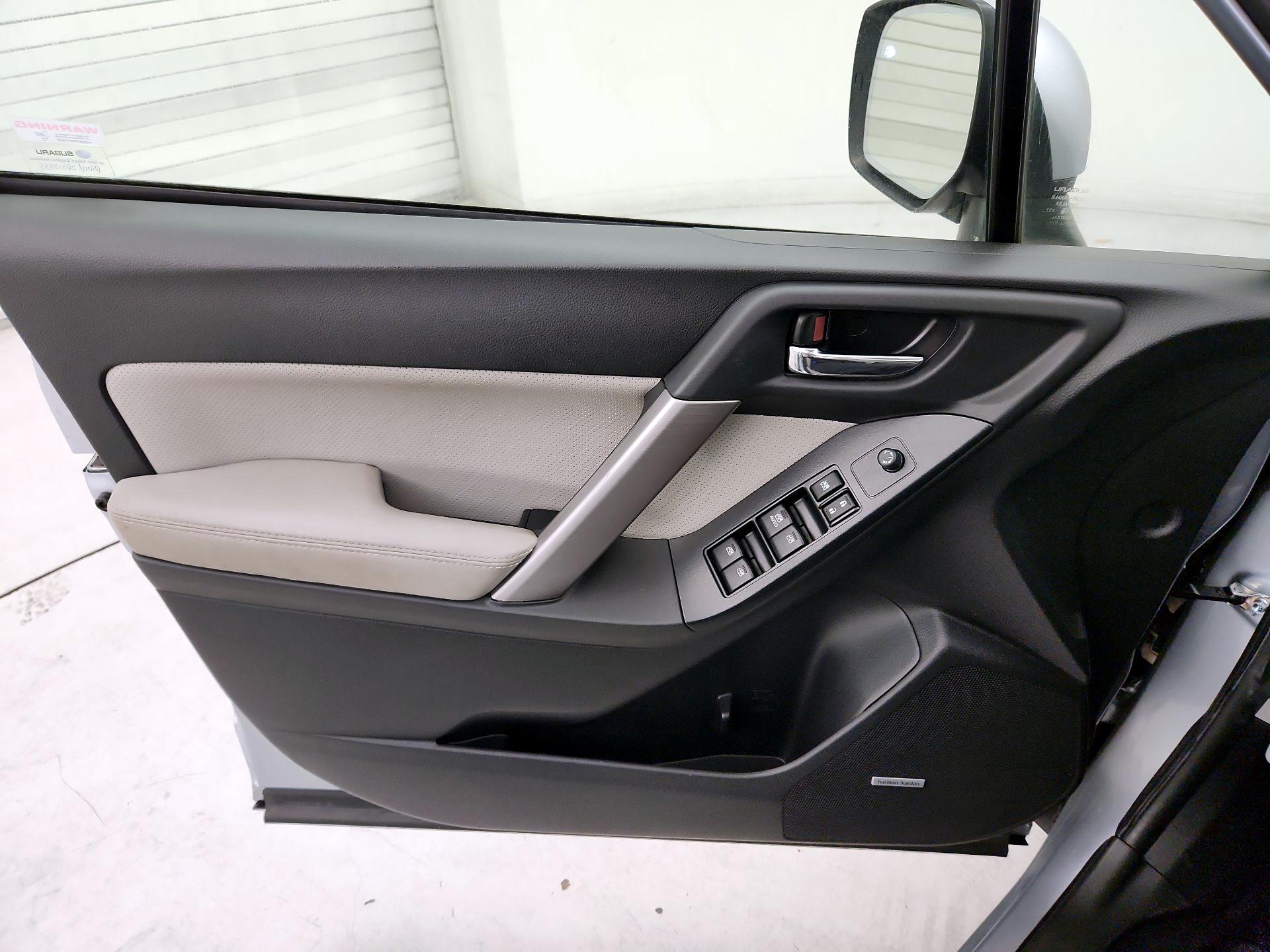 Thumbnail: 2015 Subaru Forester - 12