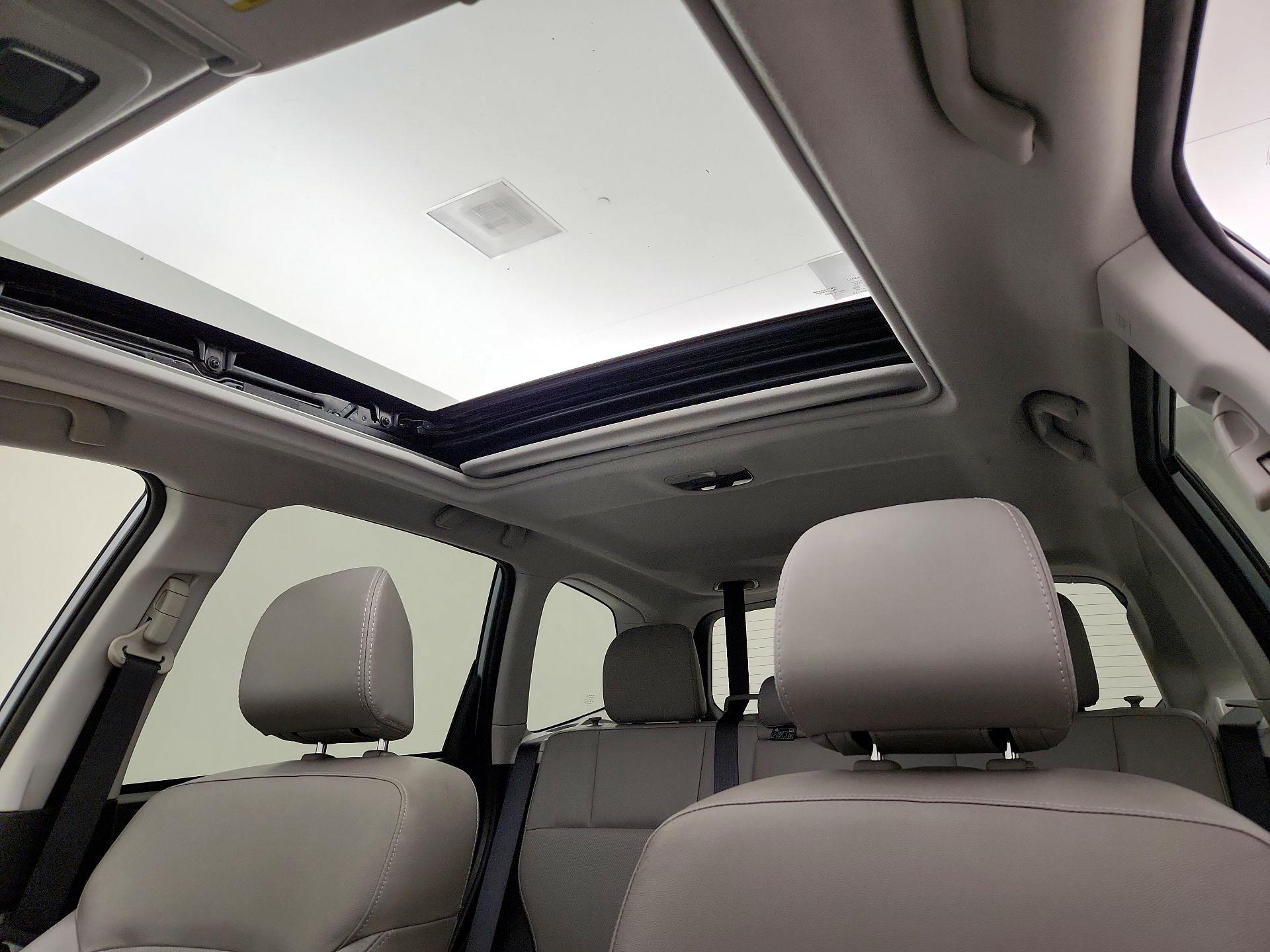 Thumbnail: 2015 Subaru Forester - 19