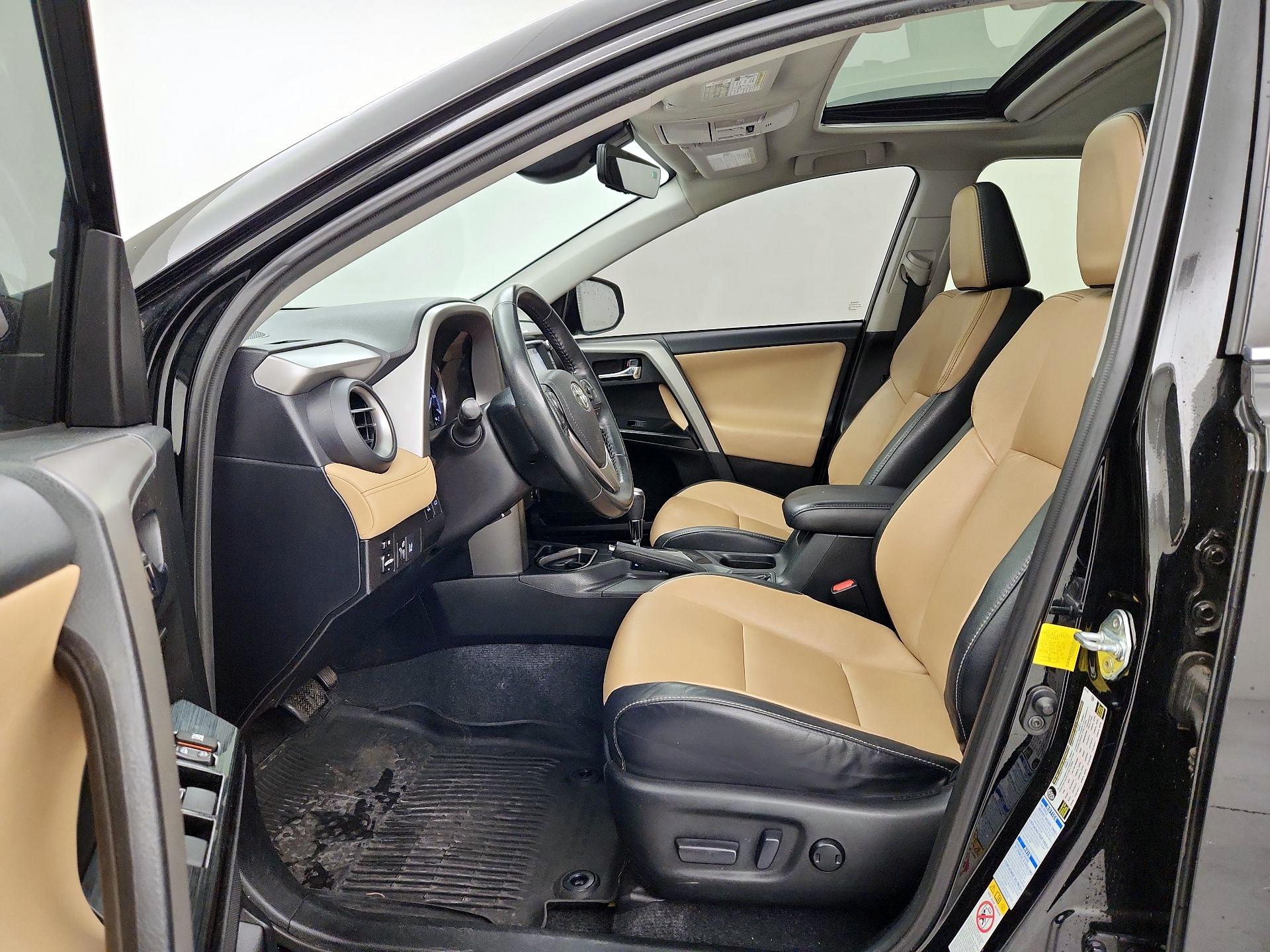 Thumbnail: 2017 Toyota RAV4 - 11