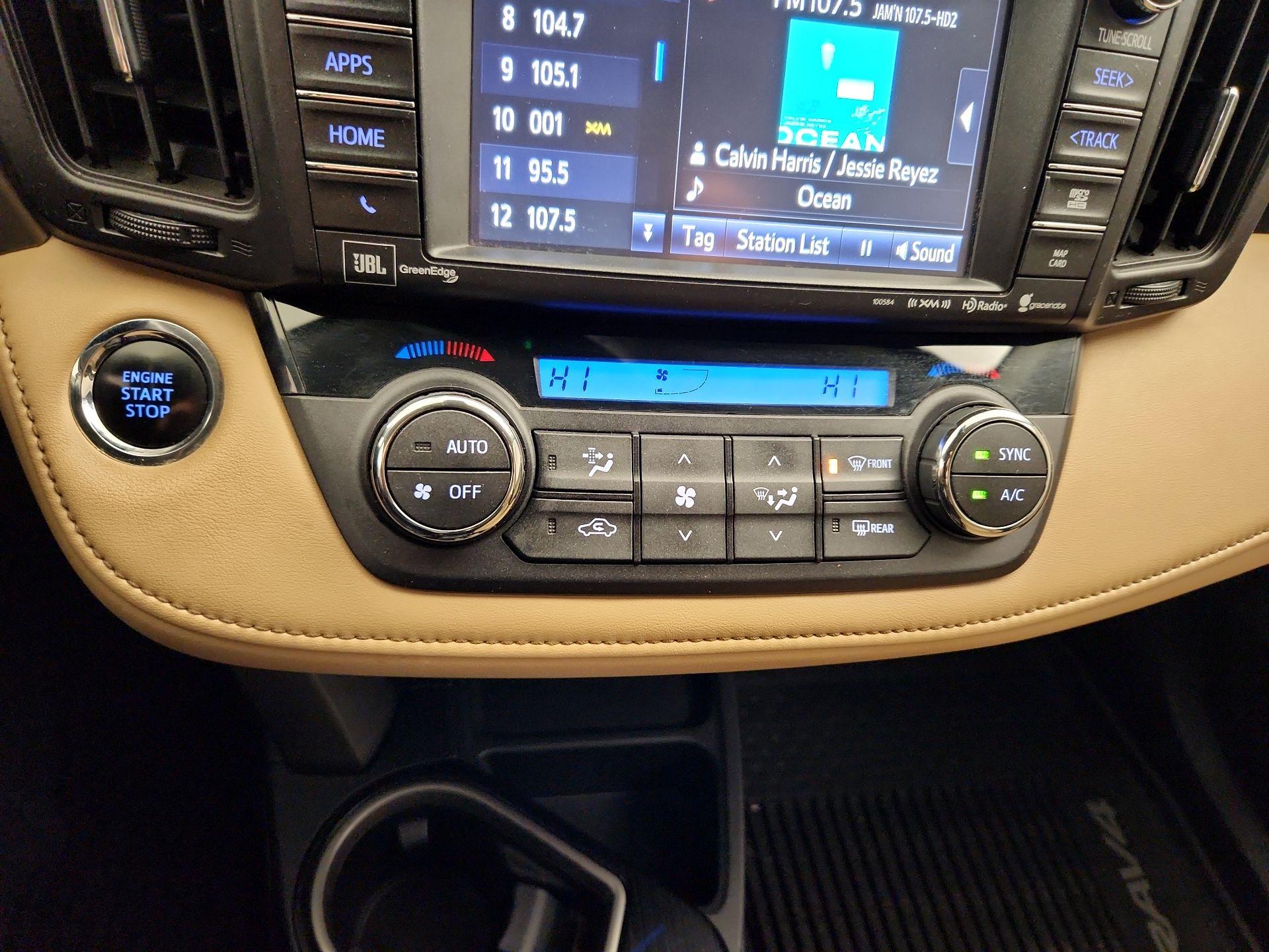 Thumbnail: 2017 Toyota RAV4 - 17