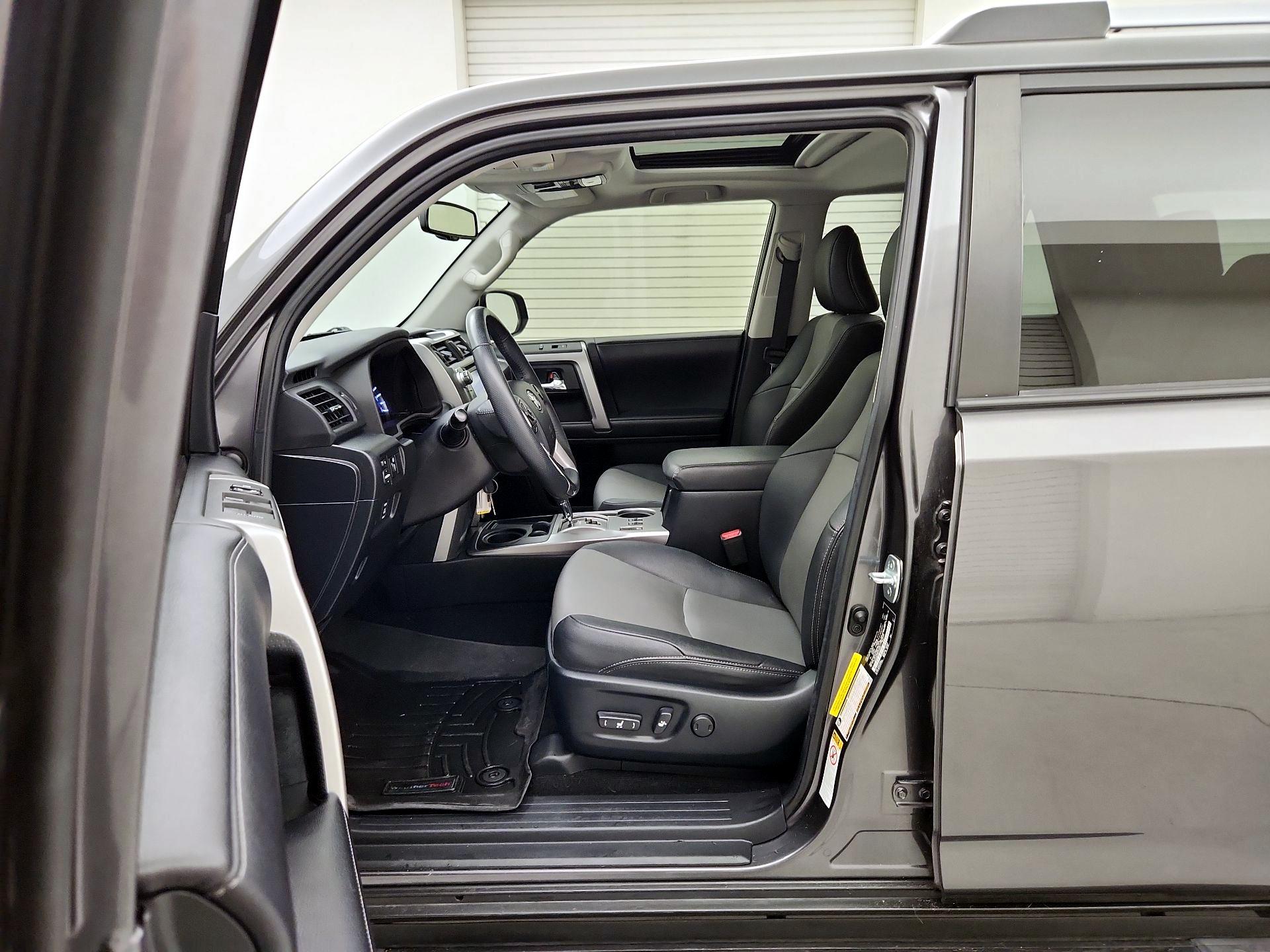 Thumbnail: 2019 Toyota 4Runner - 11