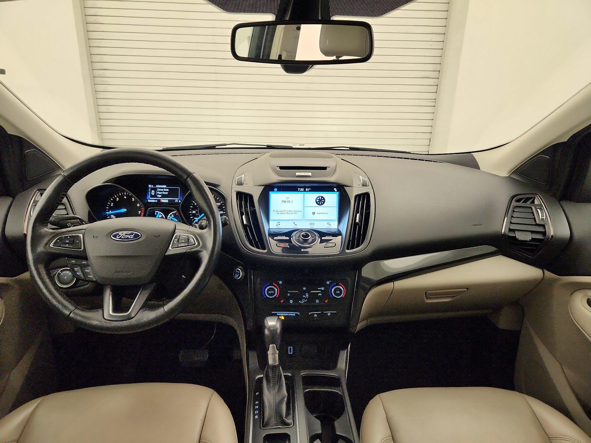 Thumbnail: 2017 Ford Escape - 9