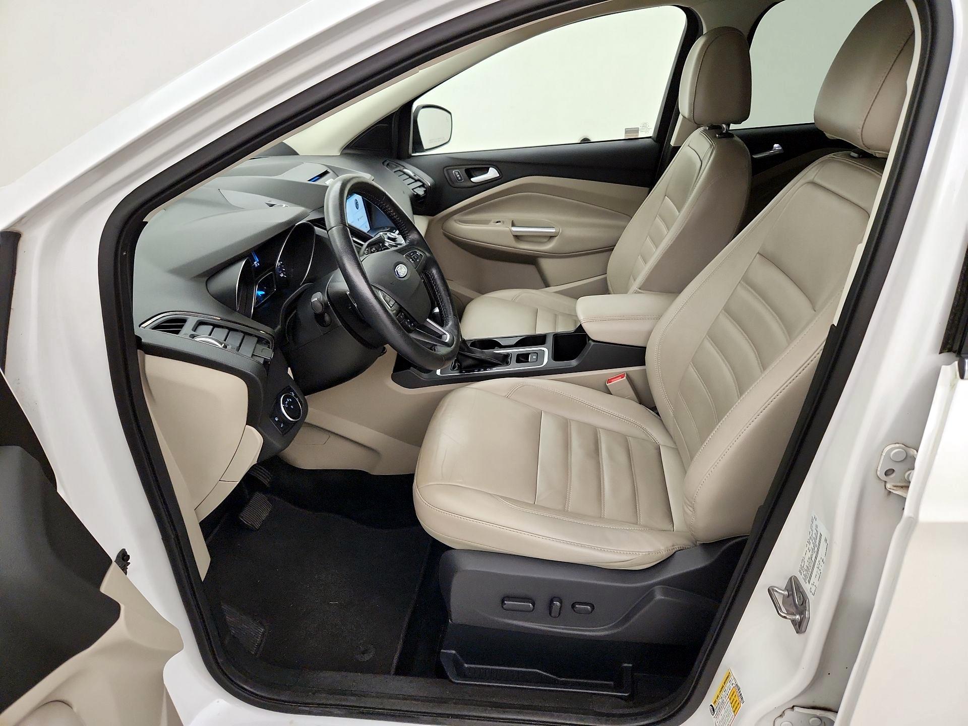 Thumbnail: 2017 Ford Escape - 11