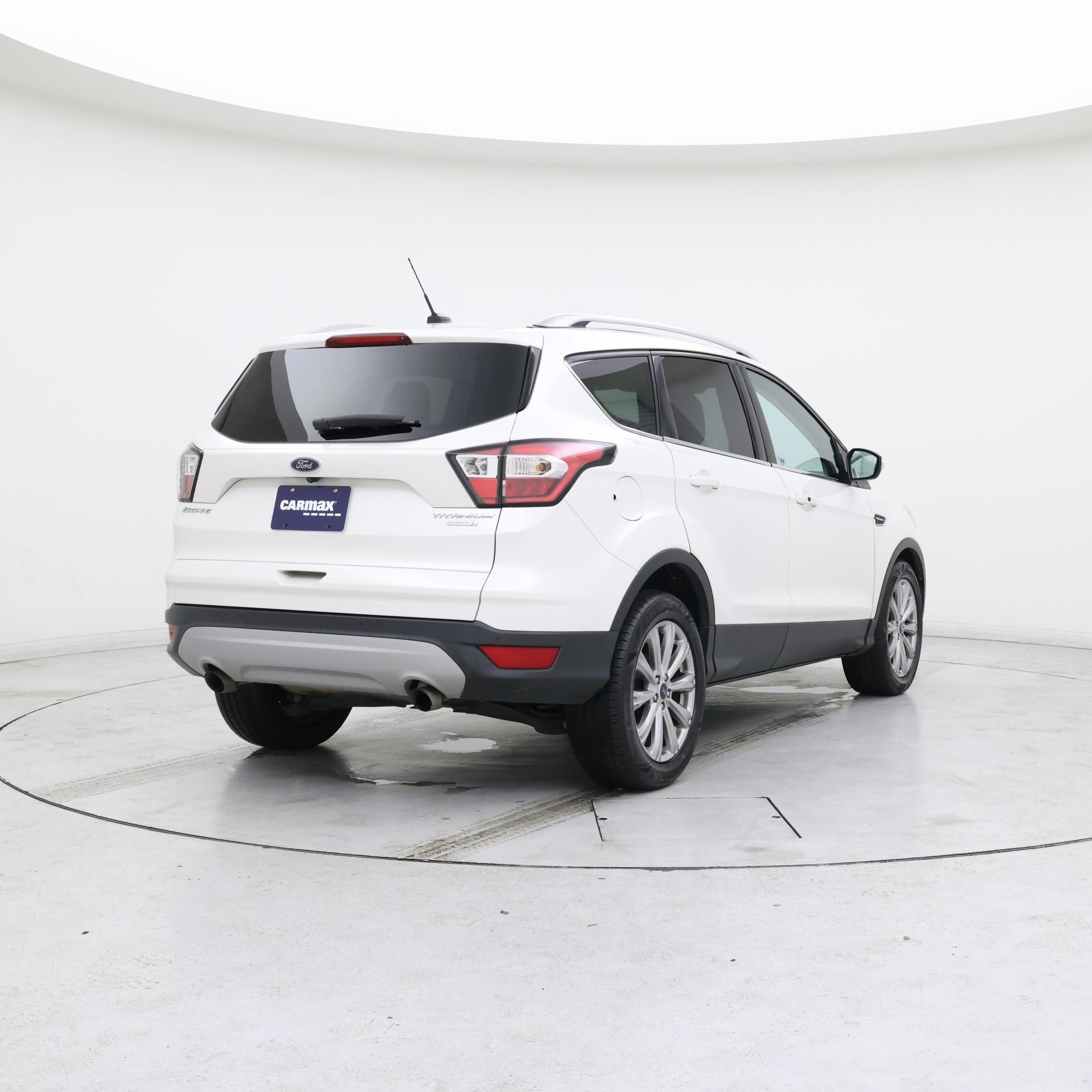 Thumbnail: 2017 Ford Escape - 8