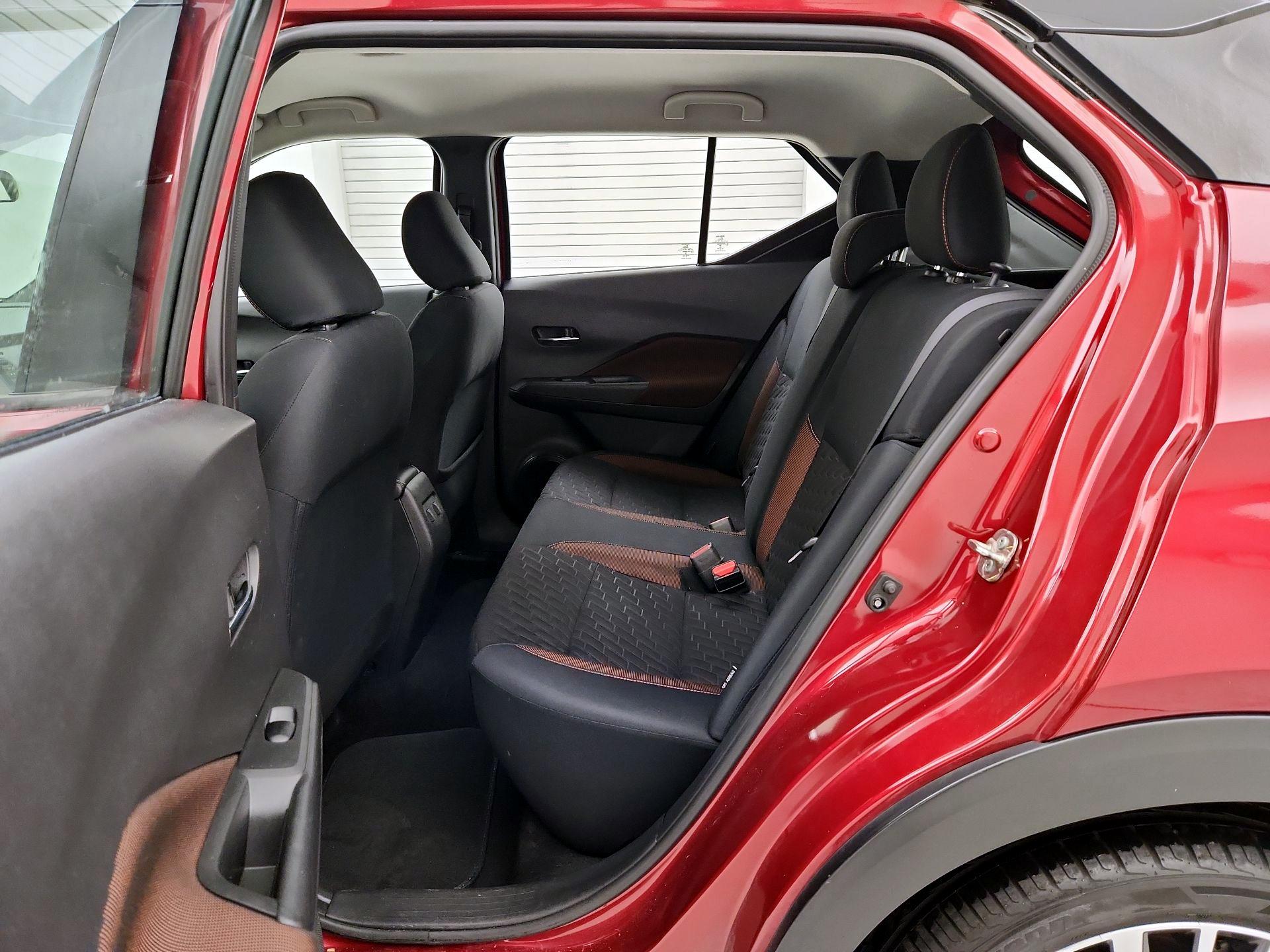 Thumbnail: 2021 Nissan Kicks - 18