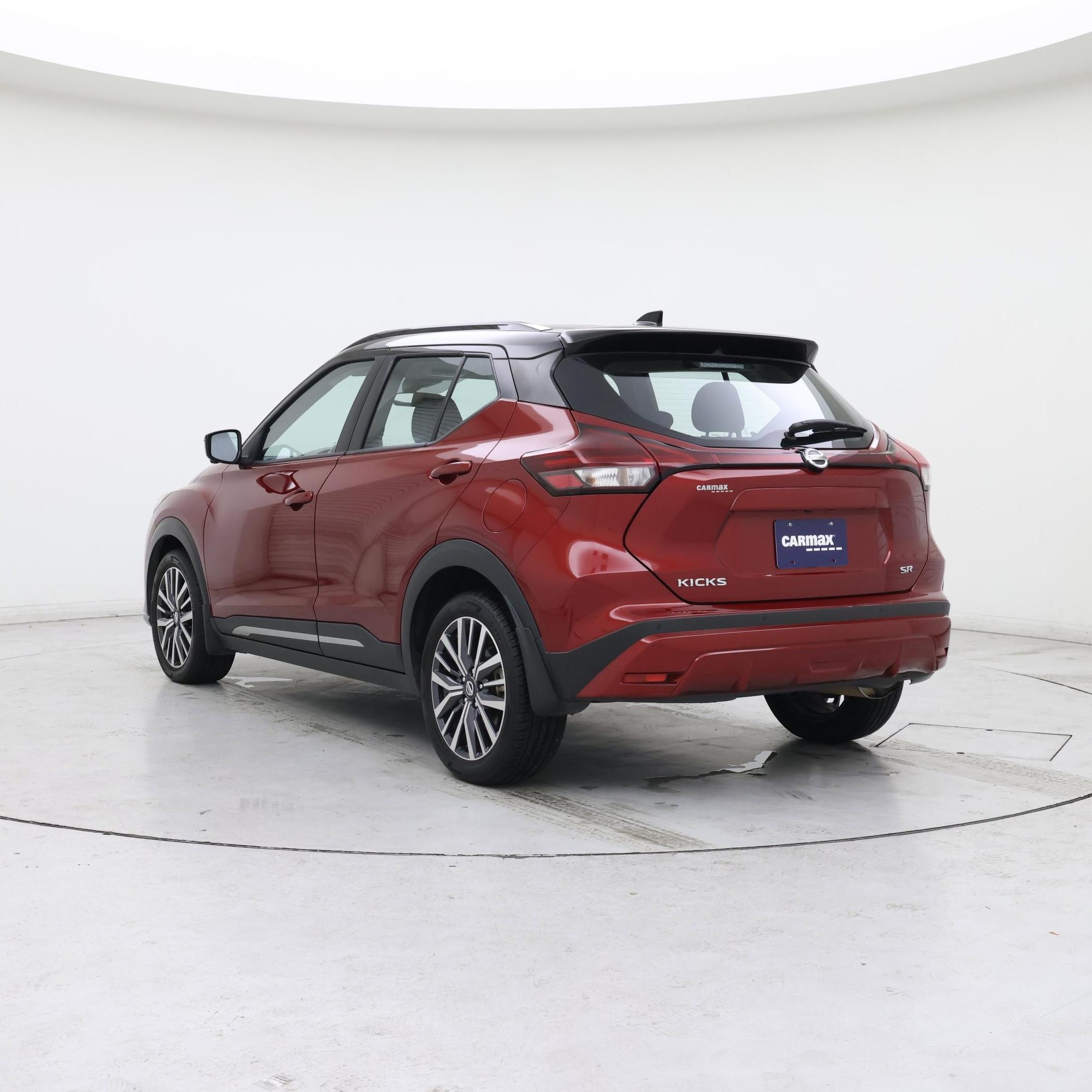 Thumbnail: 2021 Nissan Kicks - 2