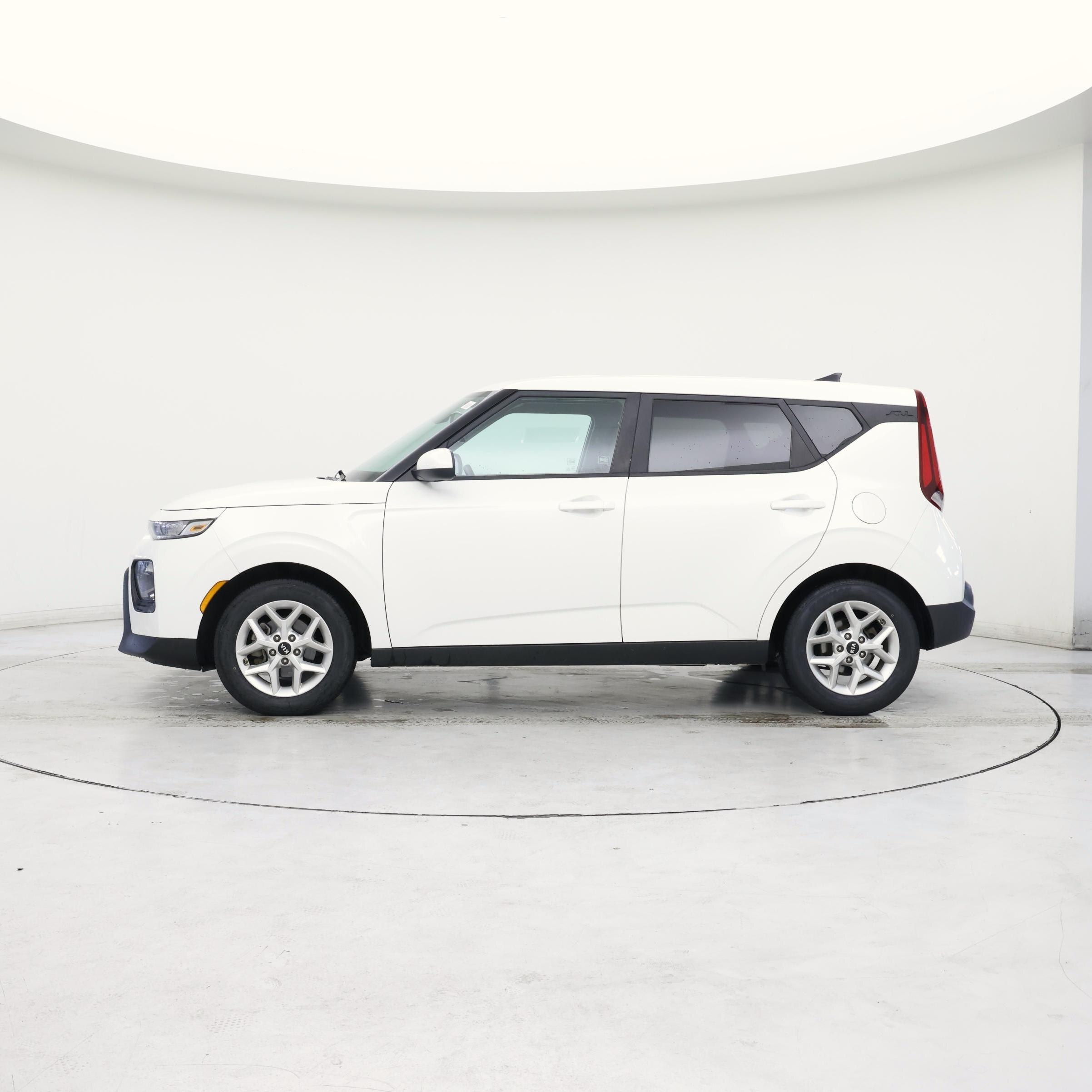 Thumbnail: 2020 Kia Soul - 2