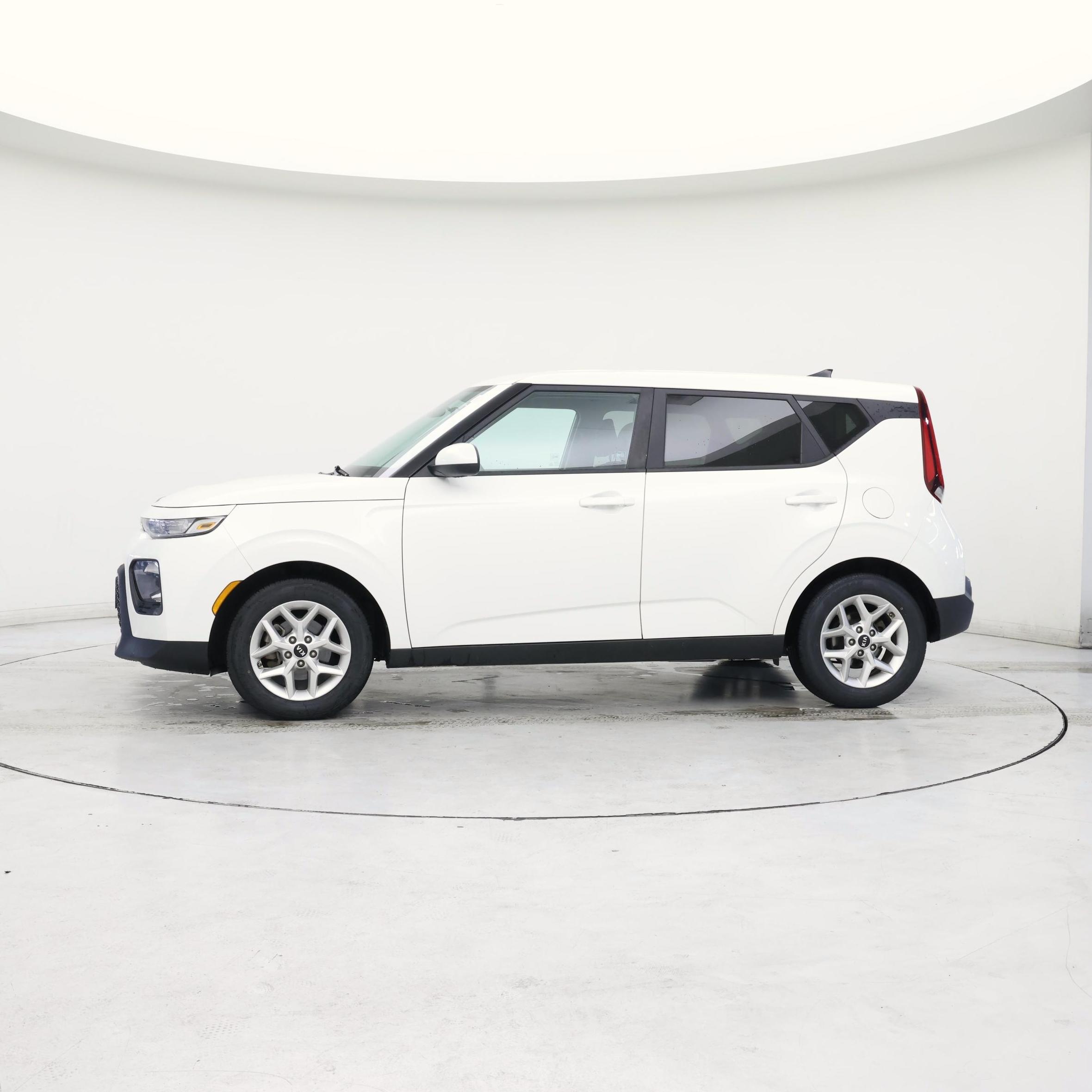 Thumbnail: 2020 Kia Soul - 7