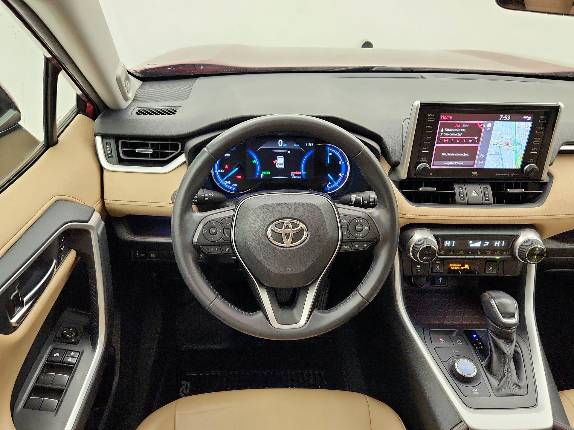 Thumbnail: 2020 Toyota RAV4 - 10