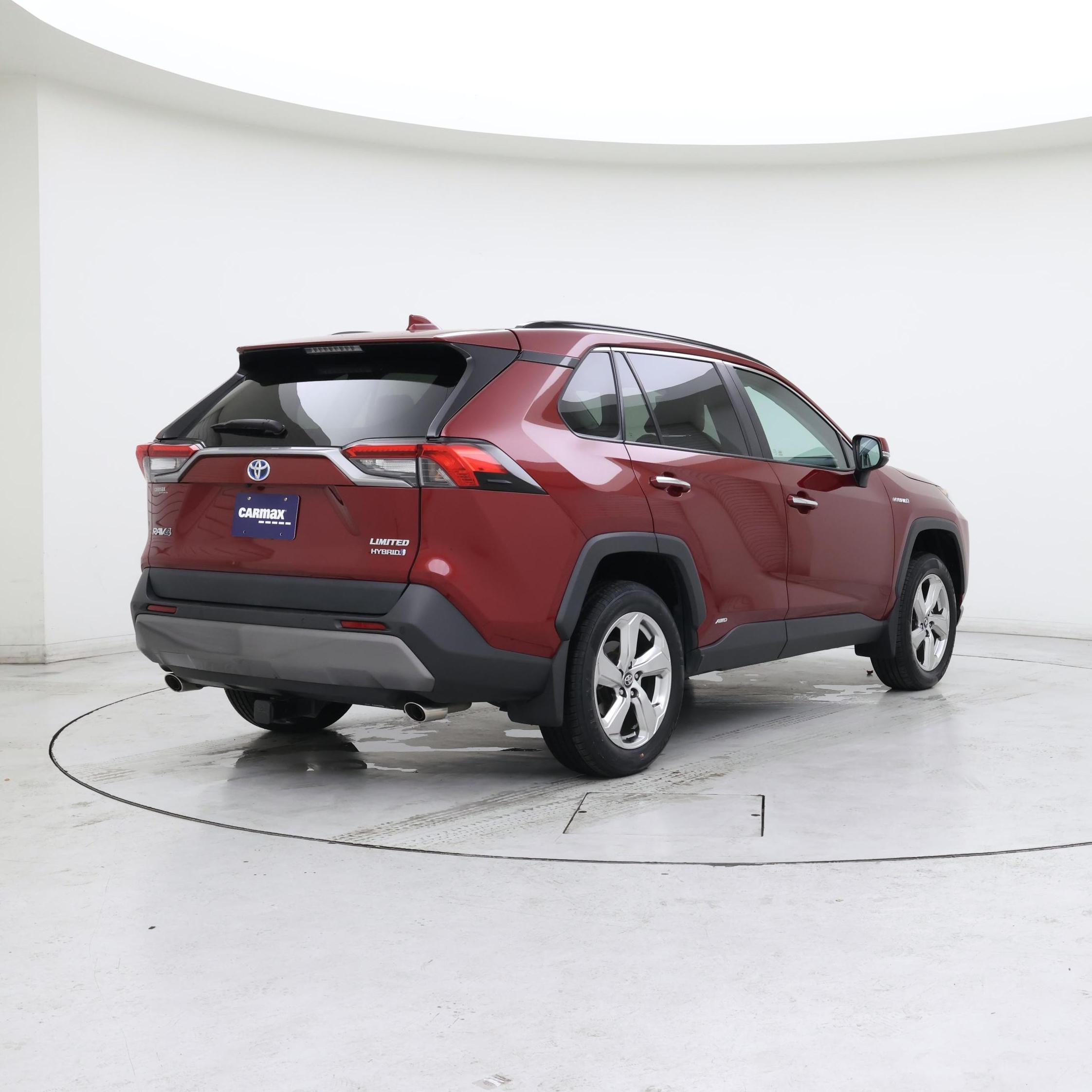 Thumbnail: 2020 Toyota RAV4 - 8