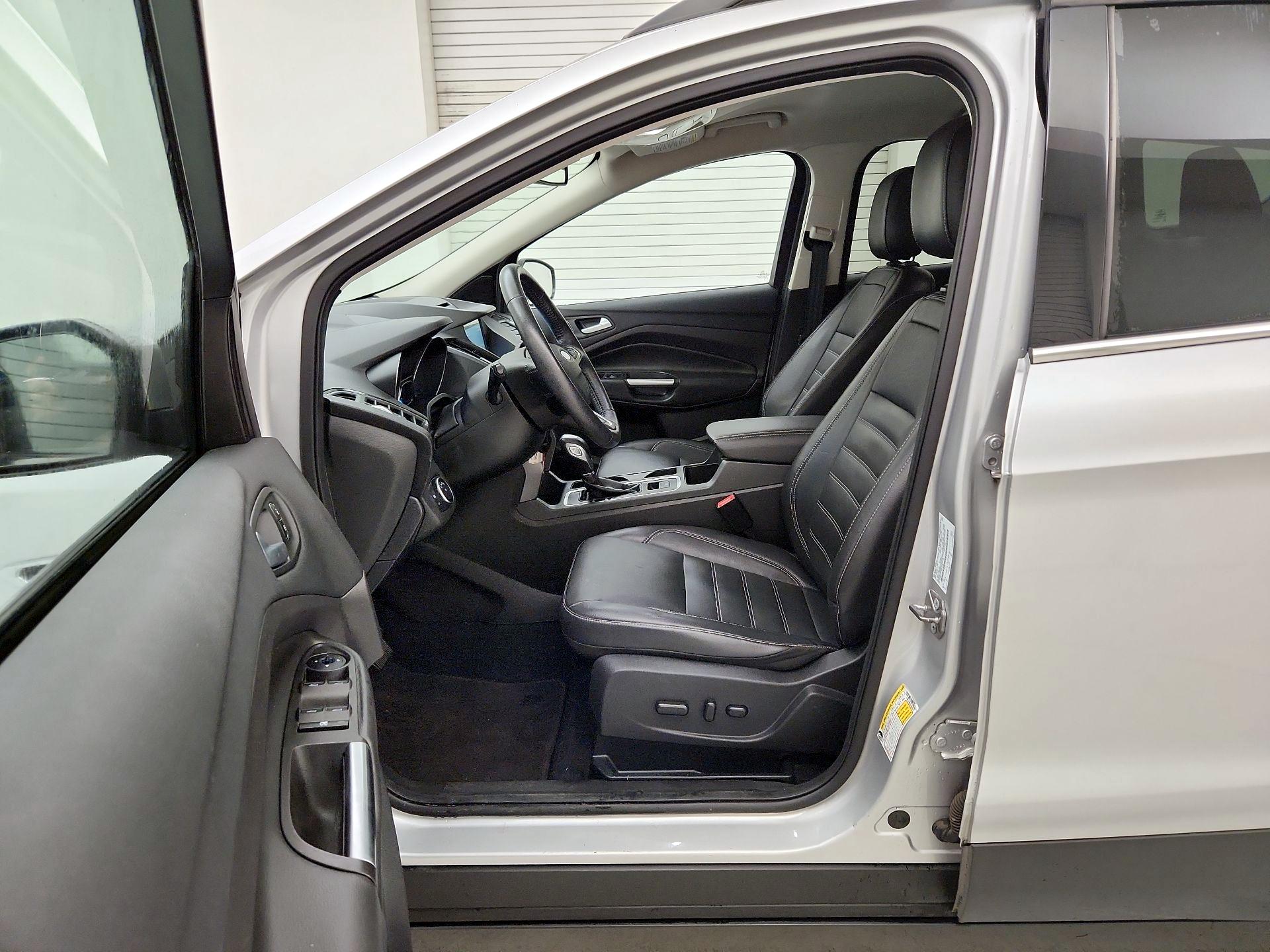 Thumbnail: 2018 Ford Escape - 11