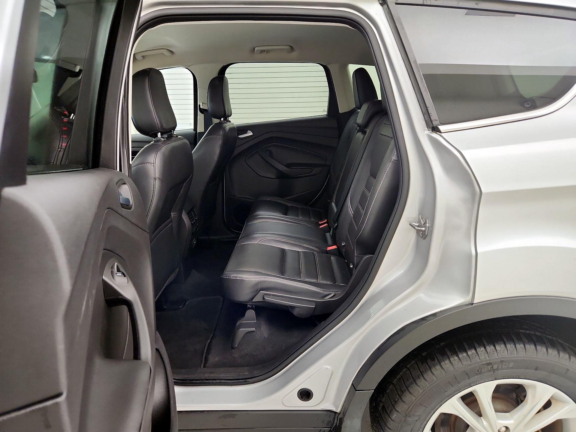 Thumbnail: 2018 Ford Escape - 19