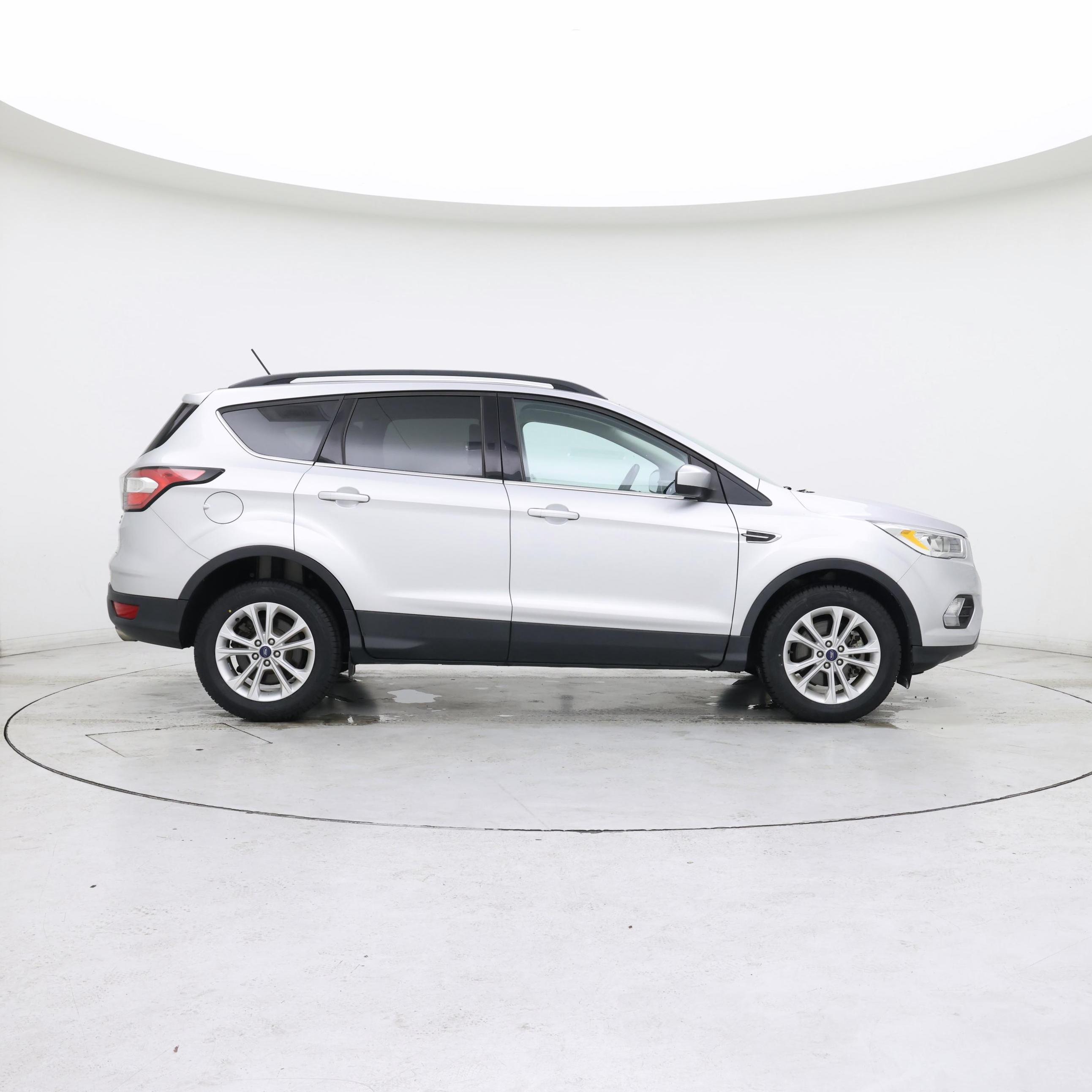 Thumbnail: 2018 Ford Escape - 7