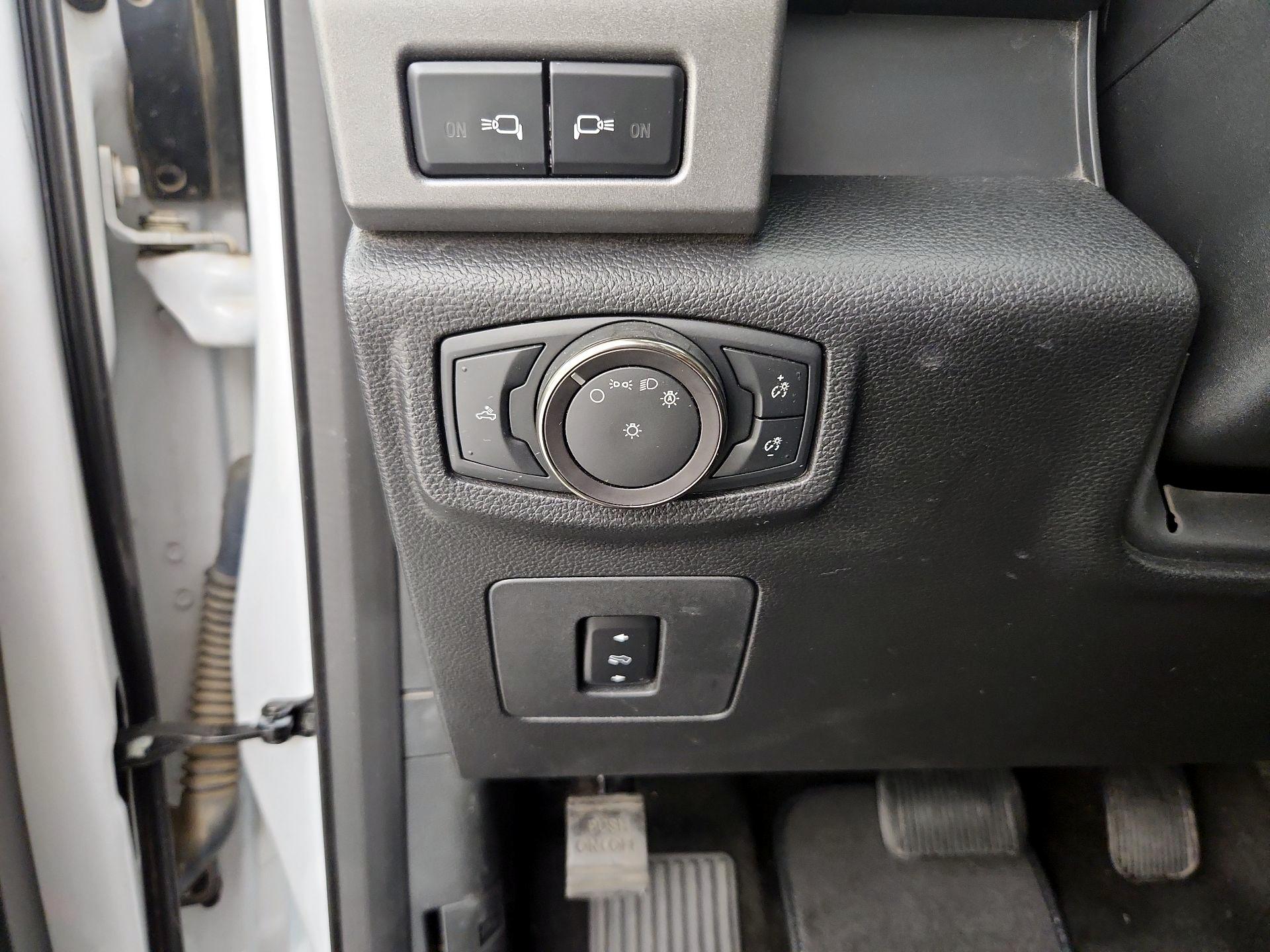 Thumbnail: 2018 Ford F-150 - 13