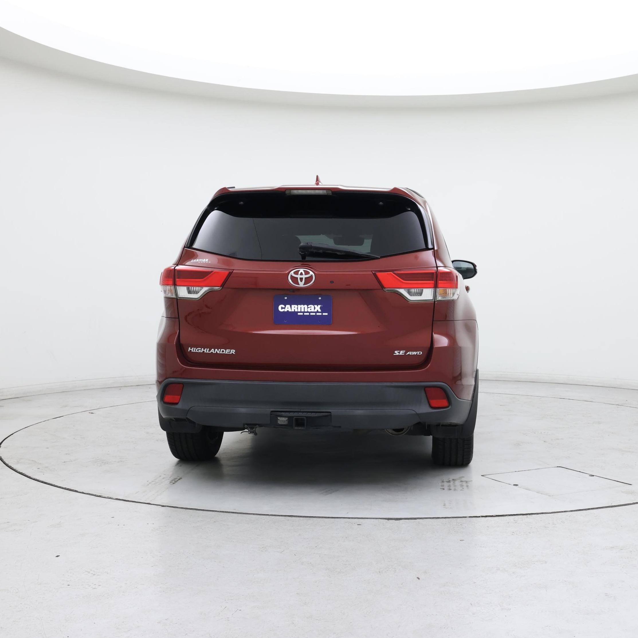 Thumbnail: 2018 Toyota Highlander - 2