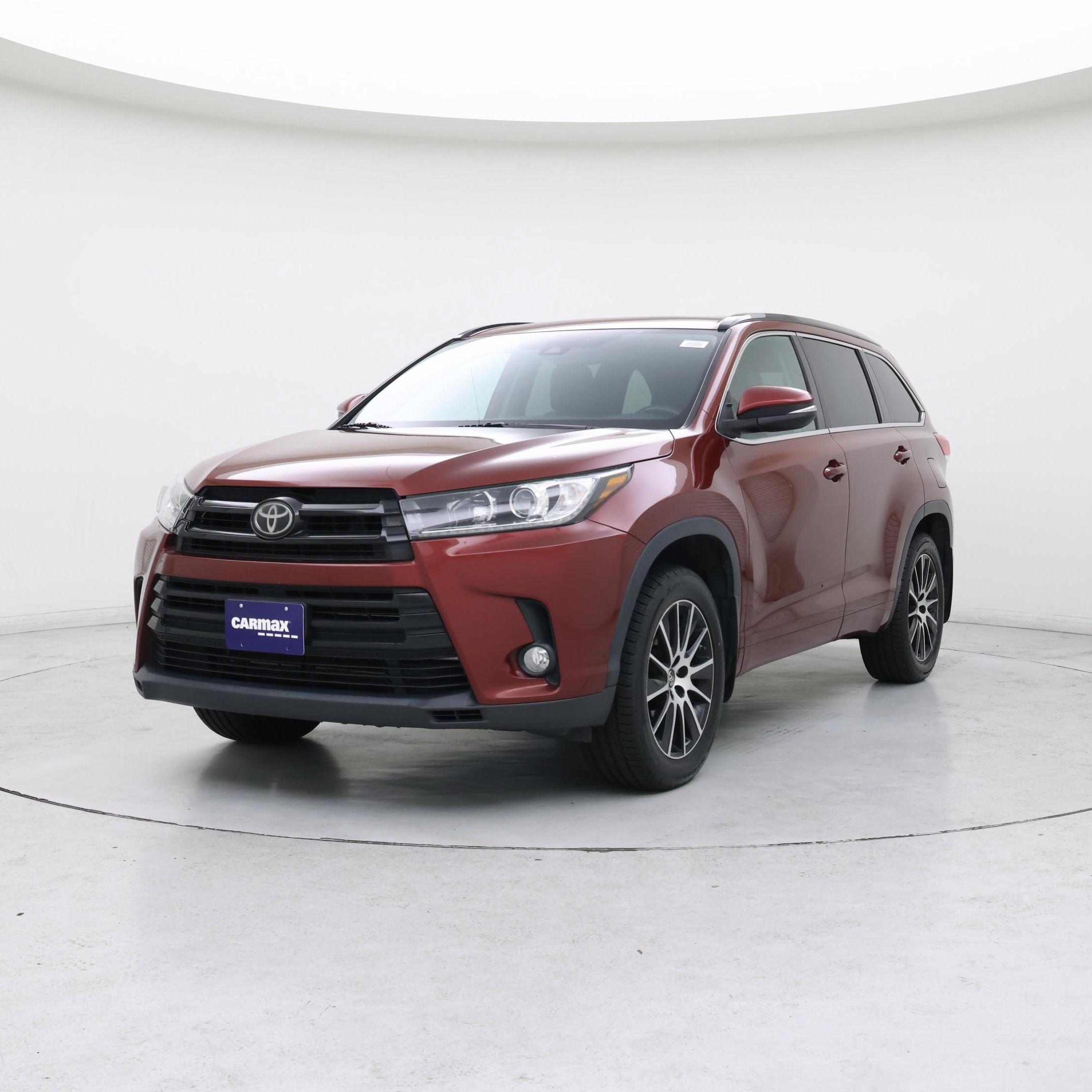 Thumbnail: 2018 Toyota Highlander - 4