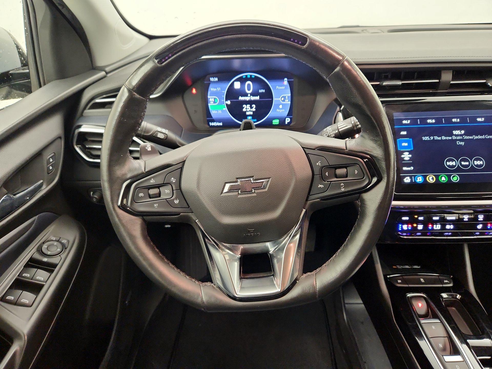 Thumbnail: 2023 Chevrolet Bolt EUV - 10