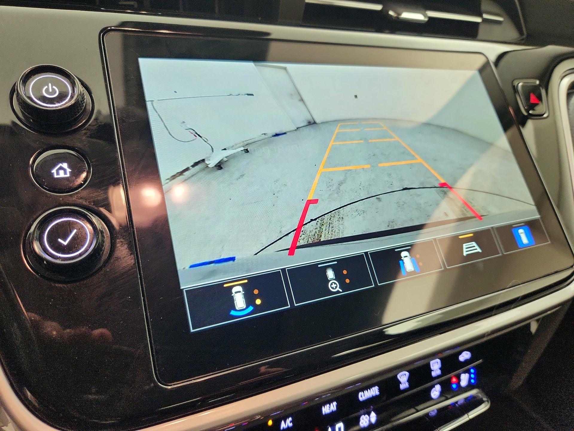 Thumbnail: 2023 Chevrolet Bolt EUV - 14