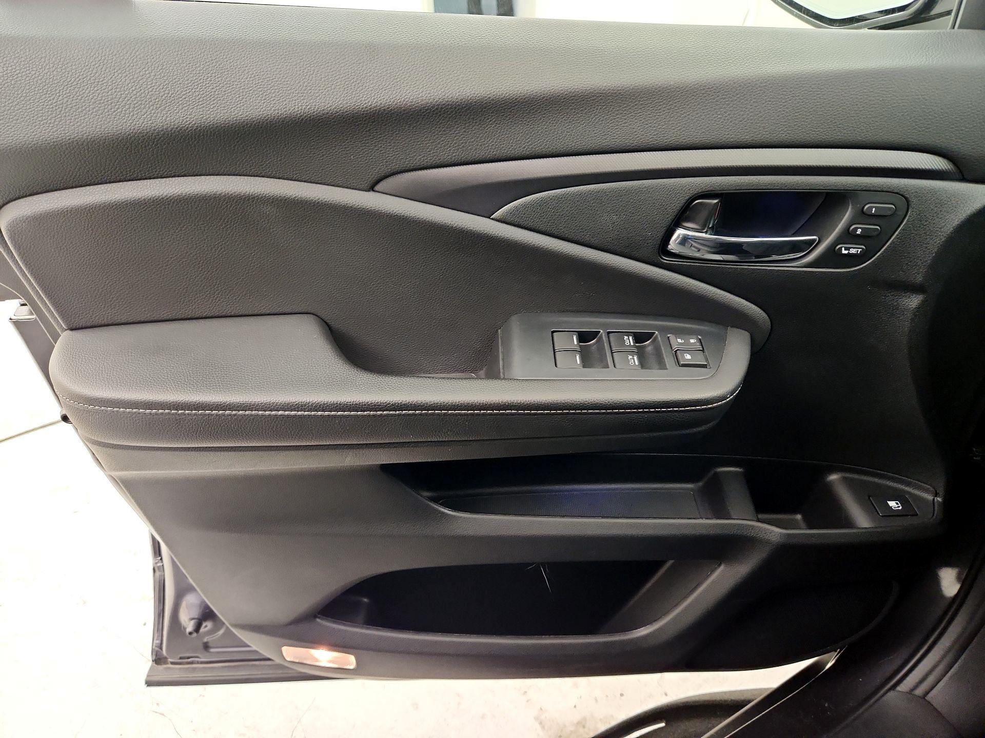 Thumbnail: 2023 Honda Ridgeline - 12