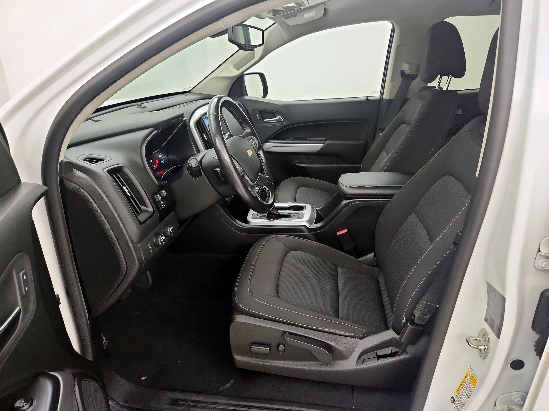 Thumbnail: 2021 Chevrolet Colorado - 11