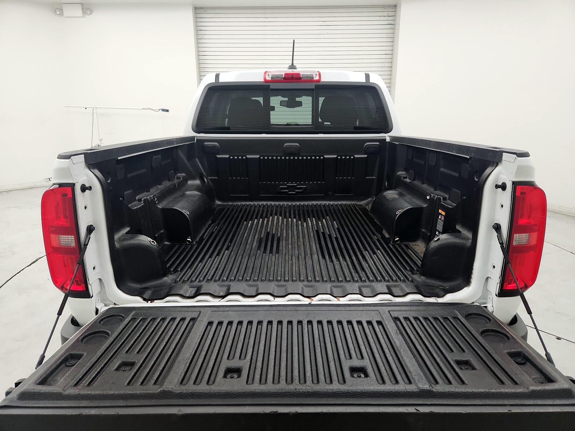 Thumbnail: 2021 Chevrolet Colorado - 20