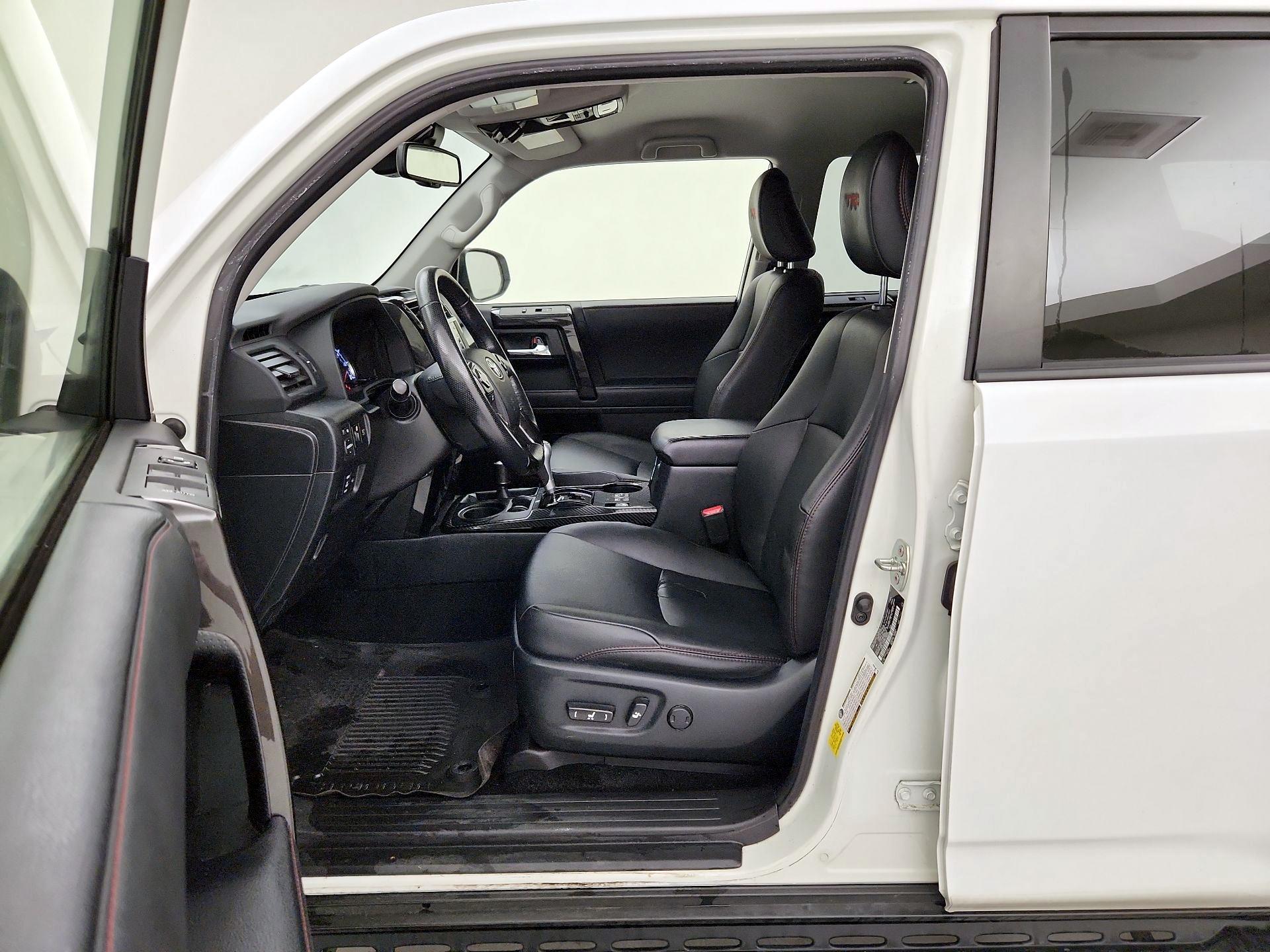 Thumbnail: 2023 Toyota 4Runner - 11