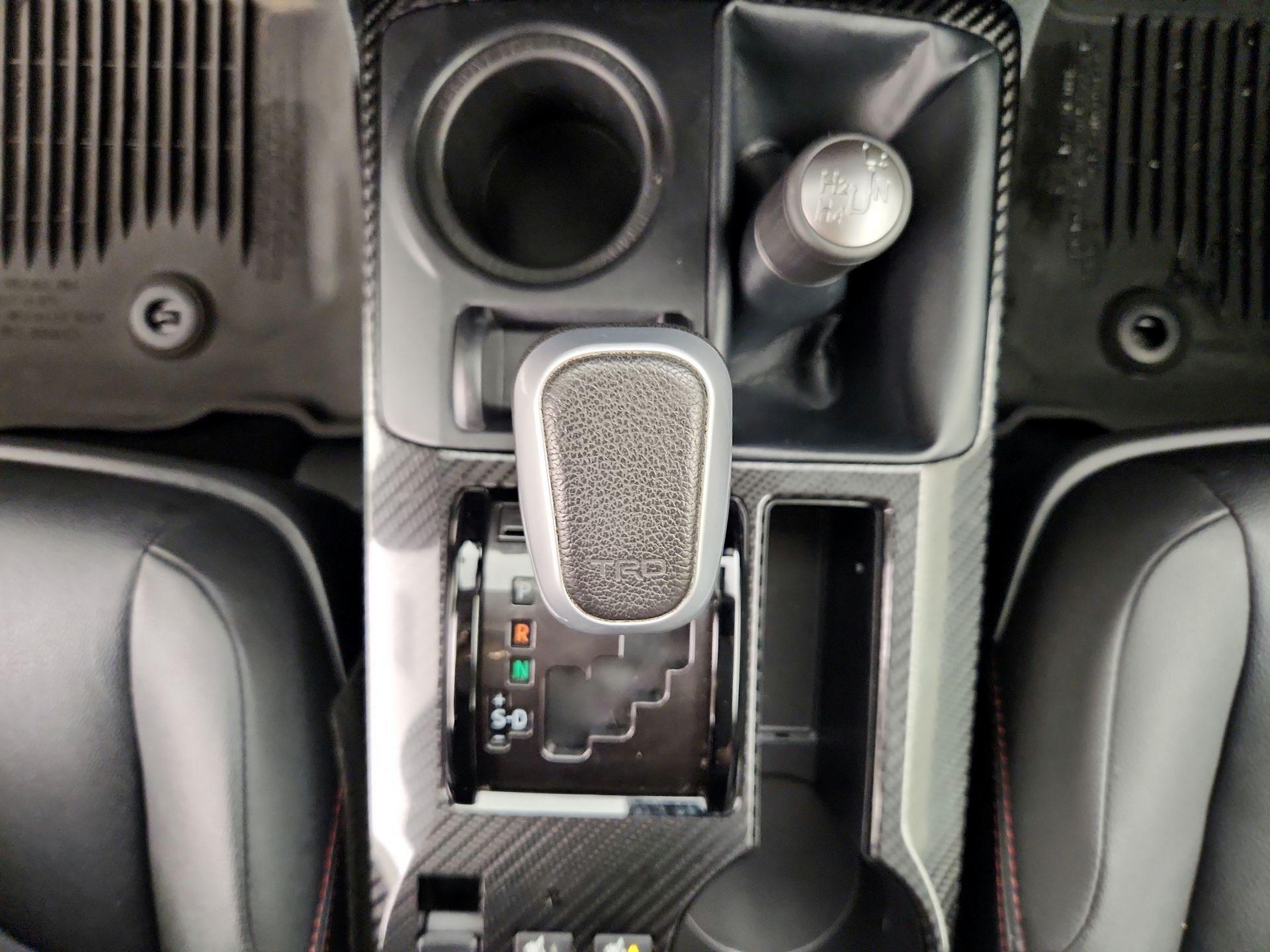 Thumbnail: 2023 Toyota 4Runner - 18