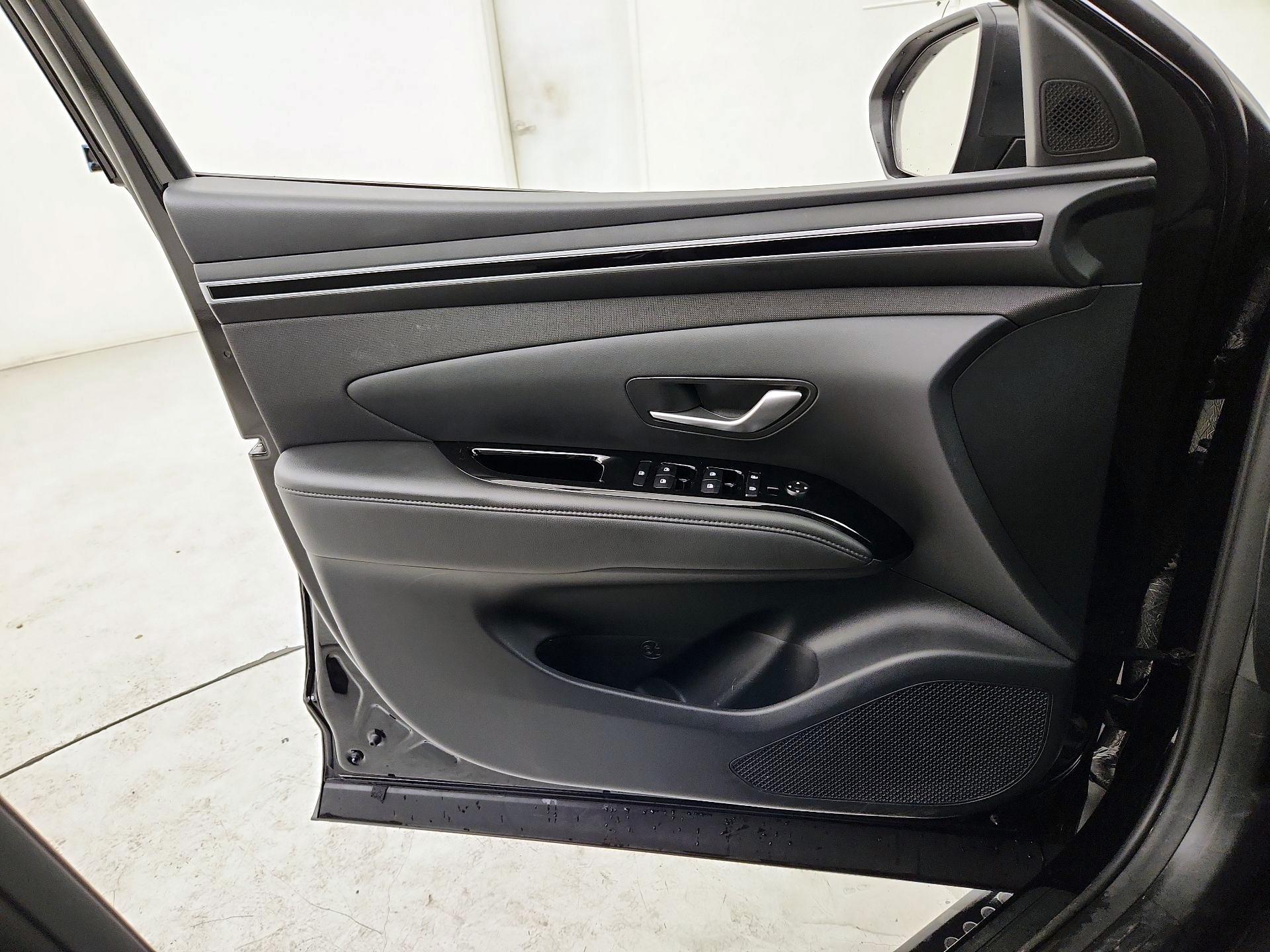 Thumbnail: 2022 Hyundai Tucson - 12