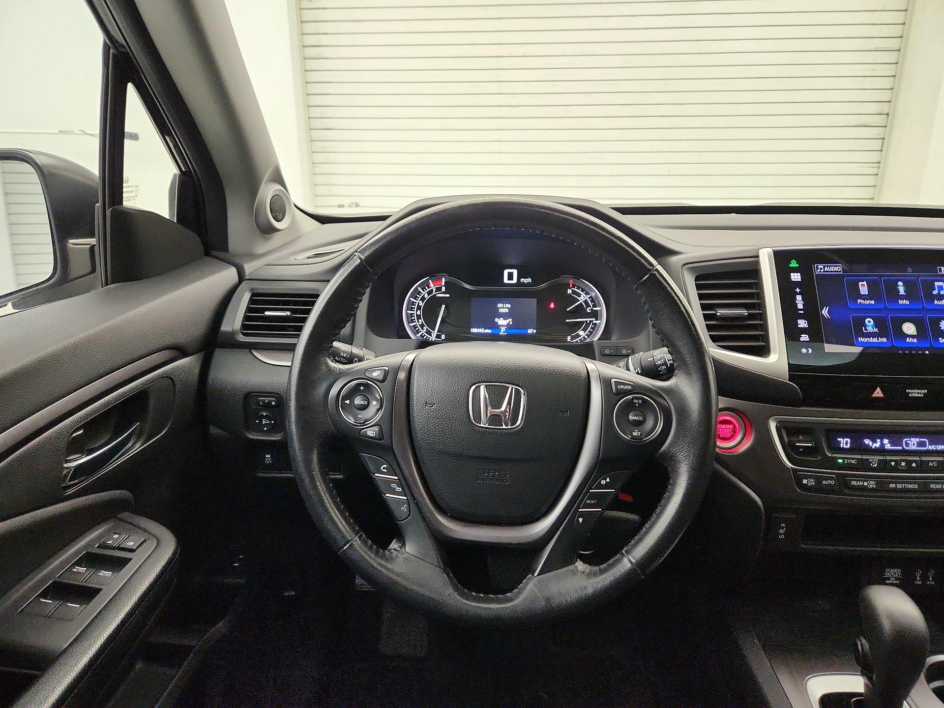 Thumbnail: 2016 Honda Pilot - 10