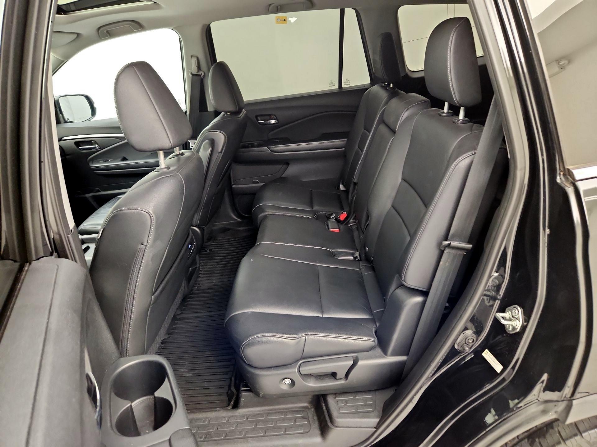 Thumbnail: 2016 Honda Pilot - 20