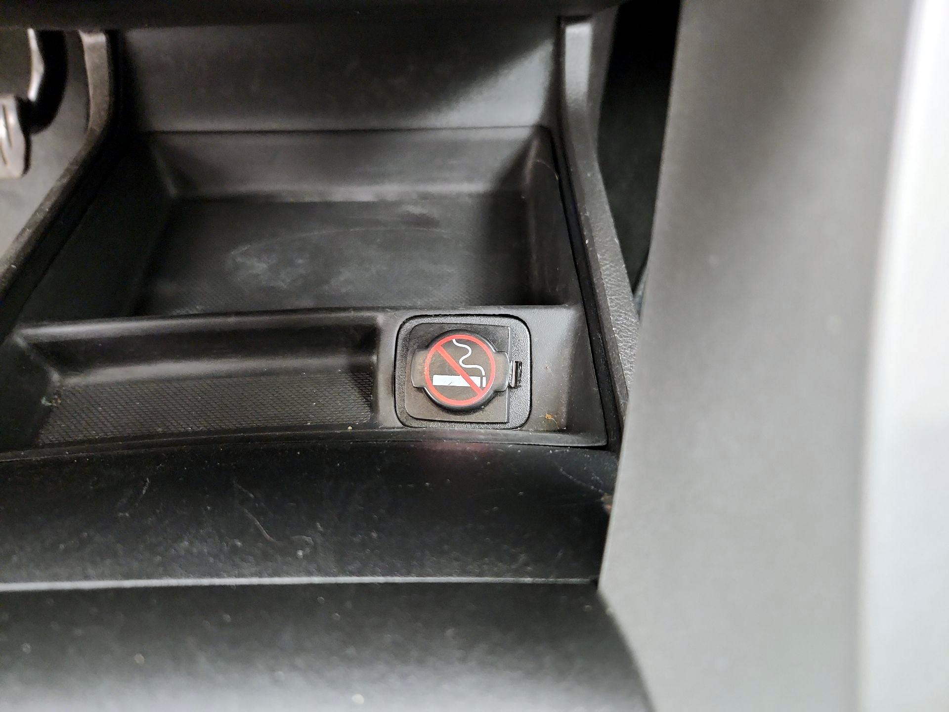 Thumbnail: 2014 Ford Fusion - 17