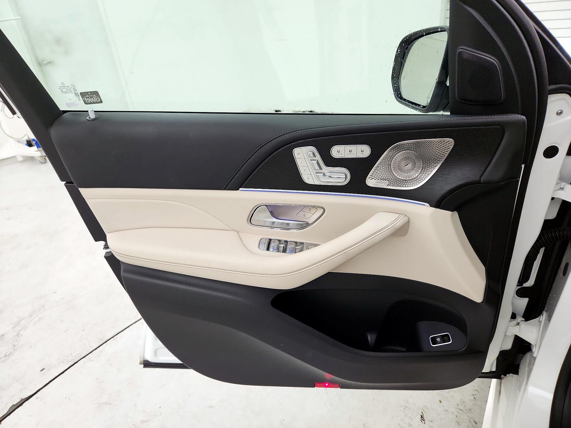 Thumbnail: 2024 Mercedes-Benz GLE - 12