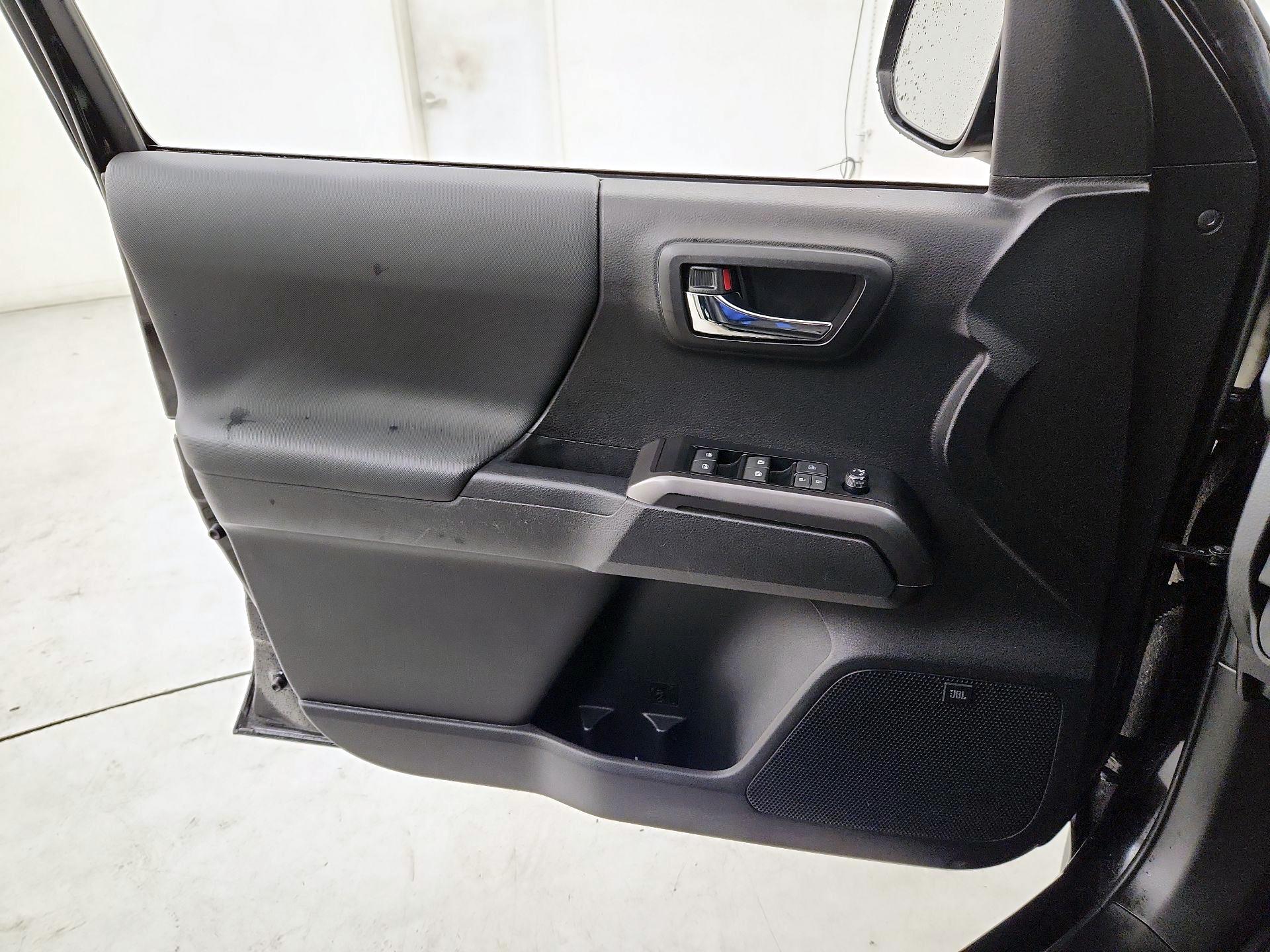 Thumbnail: 2023 Toyota Tacoma - 12