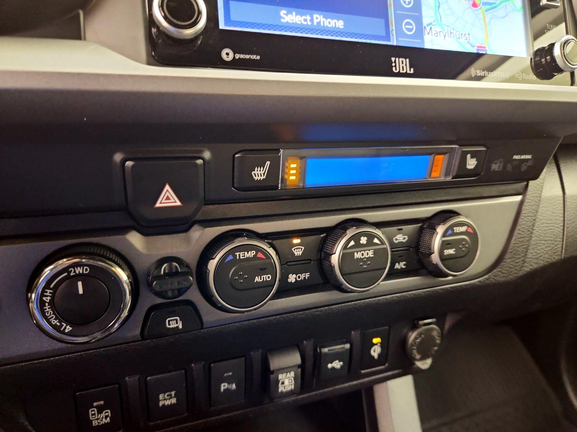 Thumbnail: 2023 Toyota Tacoma - 17