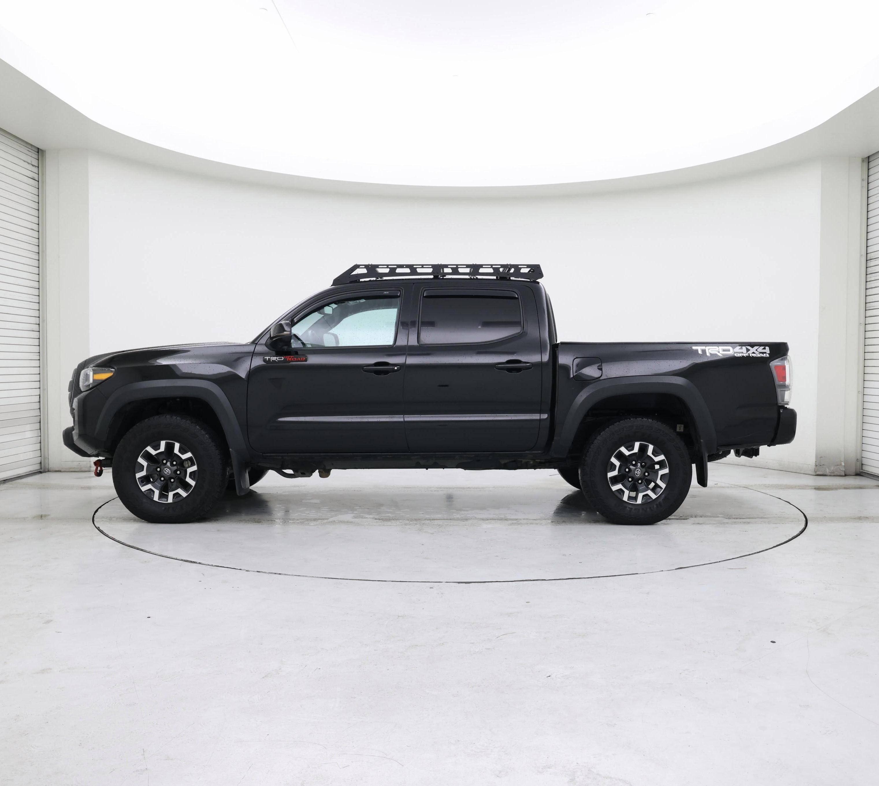 Thumbnail: 2023 Toyota Tacoma - 3