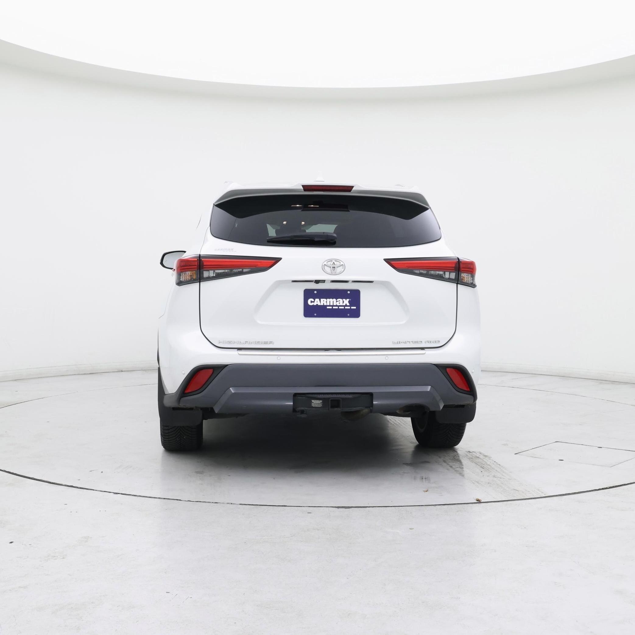 Thumbnail: 2022 Toyota Highlander - 6