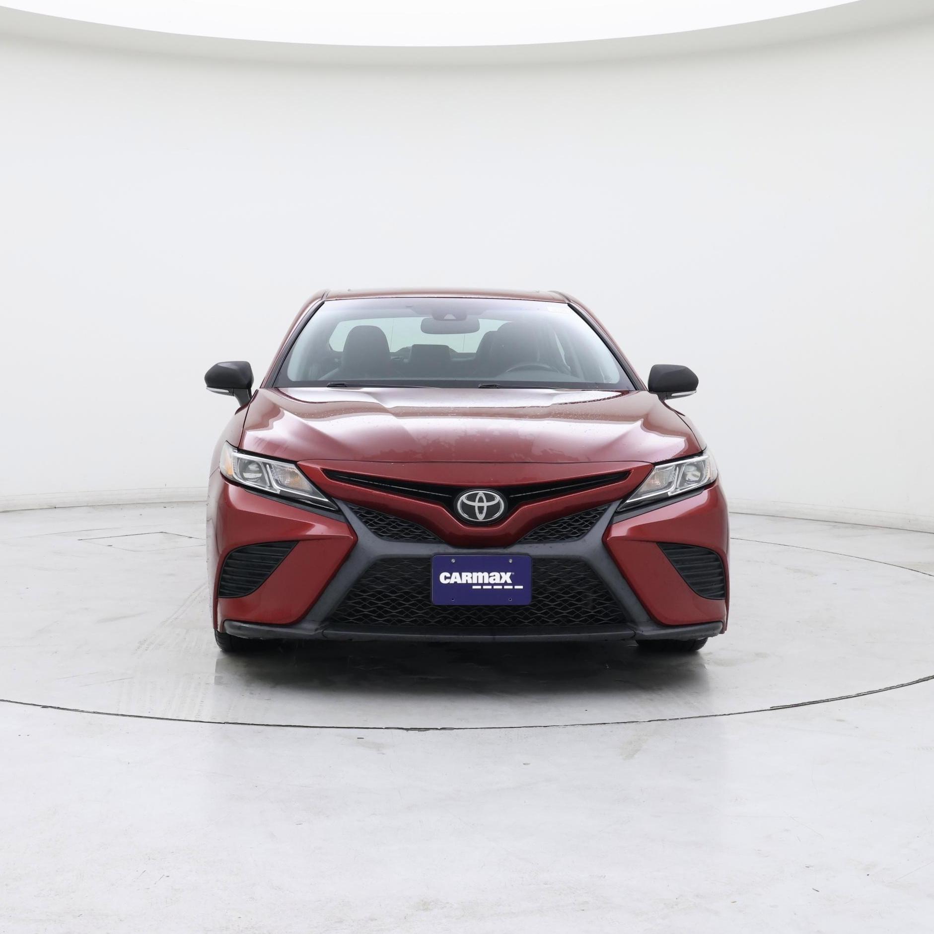 Thumbnail: 2018 Toyota Camry - 5