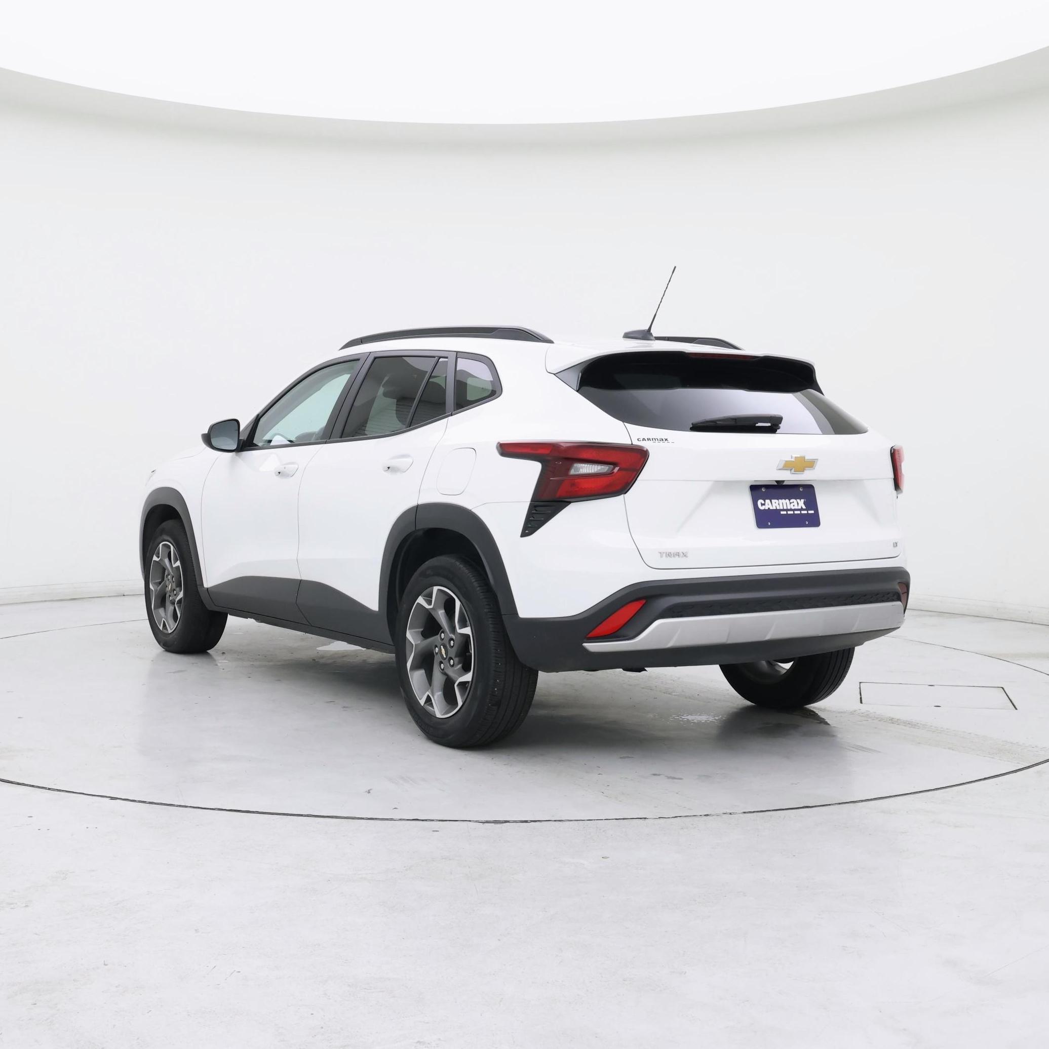 Thumbnail: 2024 Chevrolet Trax - 2