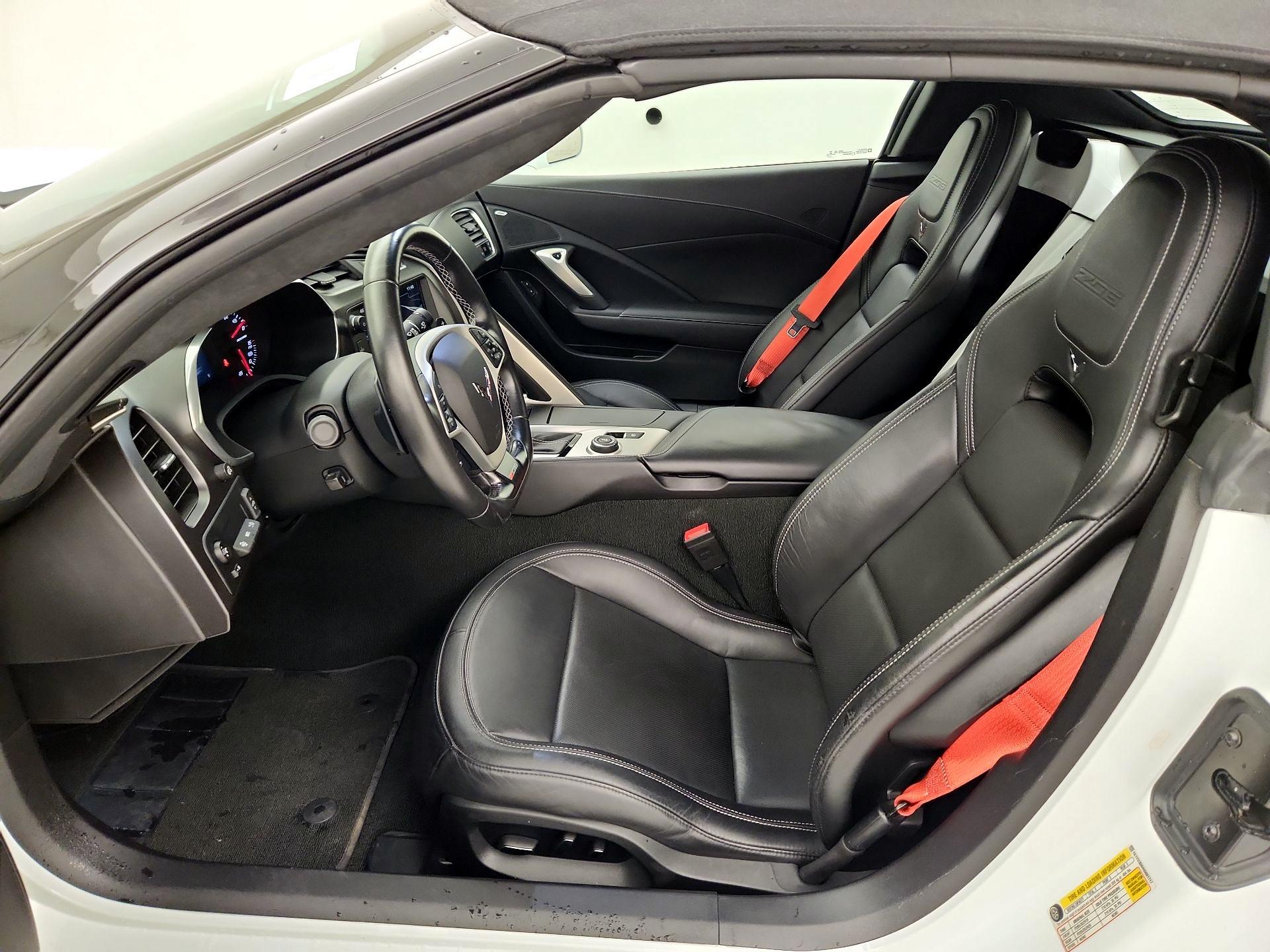 Thumbnail: 2017 Chevrolet Corvette - 11