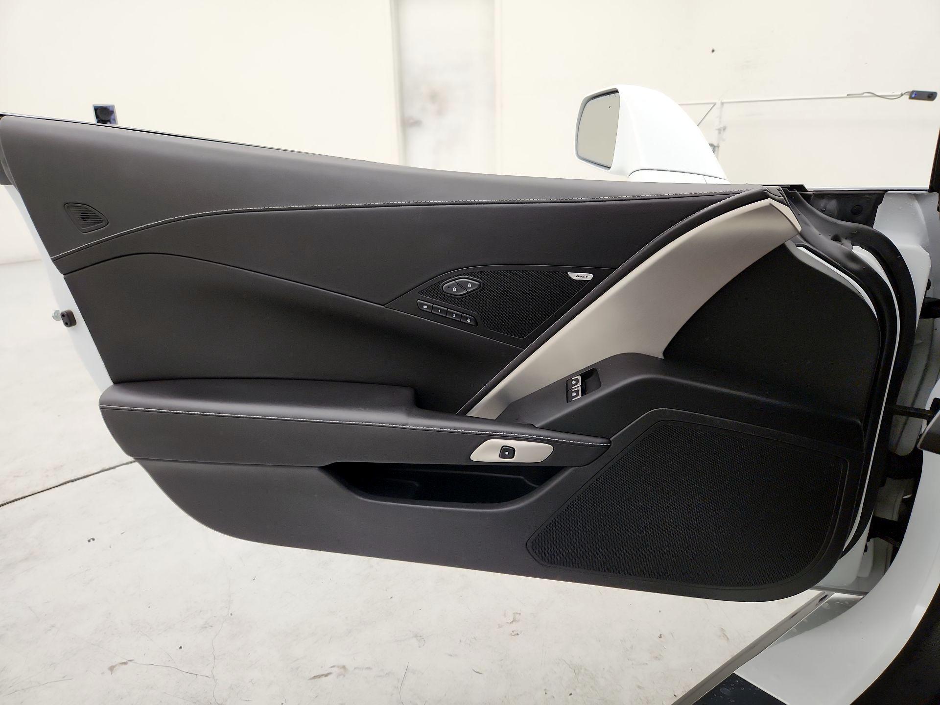 Thumbnail: 2017 Chevrolet Corvette - 12