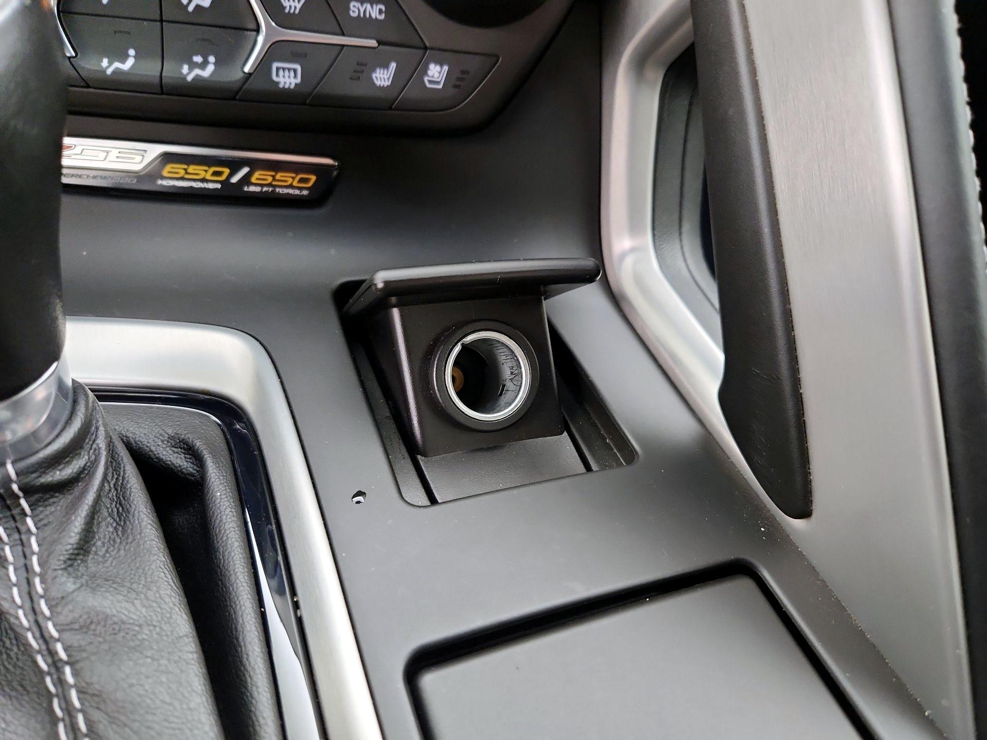 Thumbnail: 2017 Chevrolet Corvette - 19