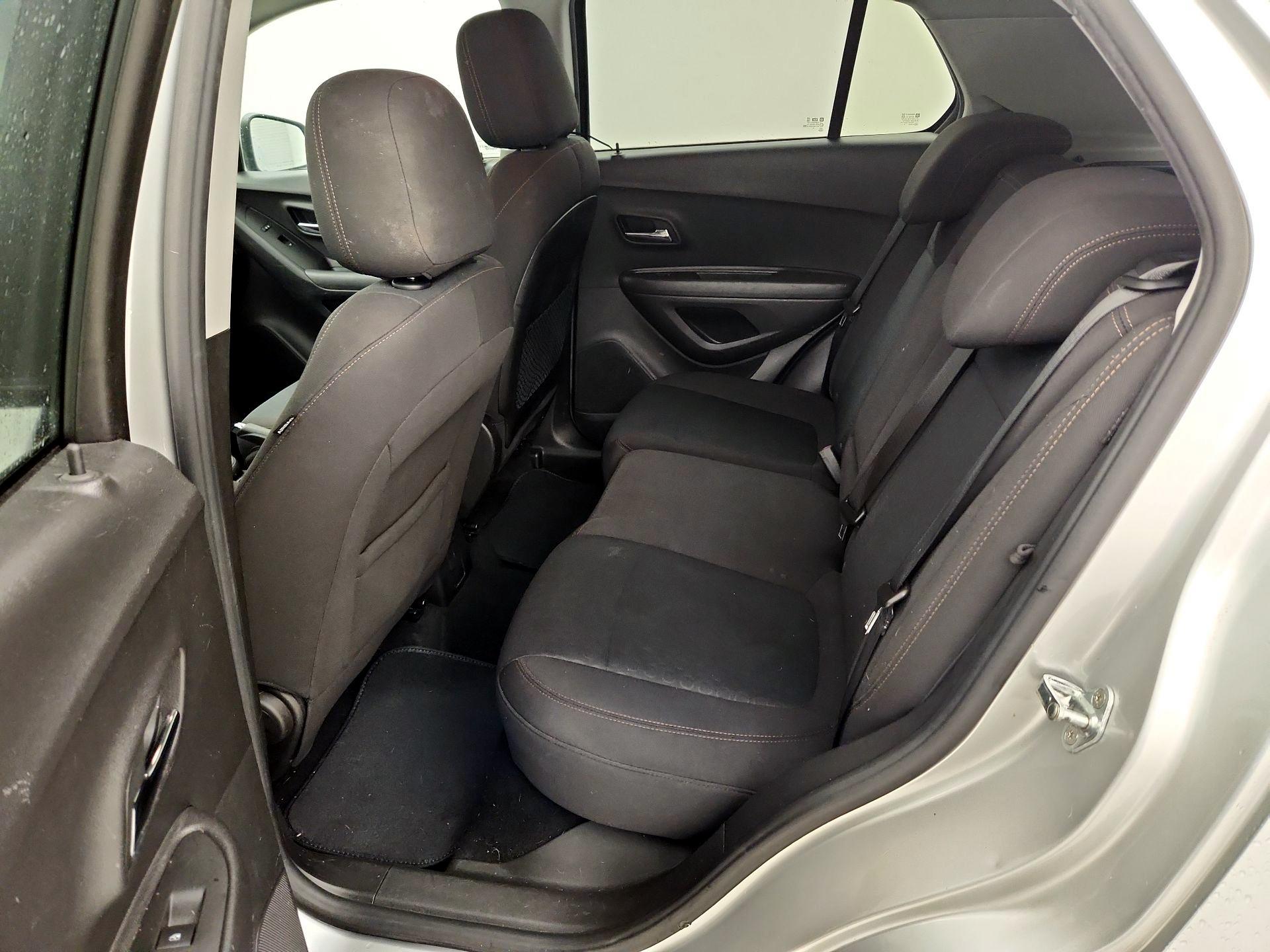 Thumbnail: 2020 Chevrolet Trax - 19