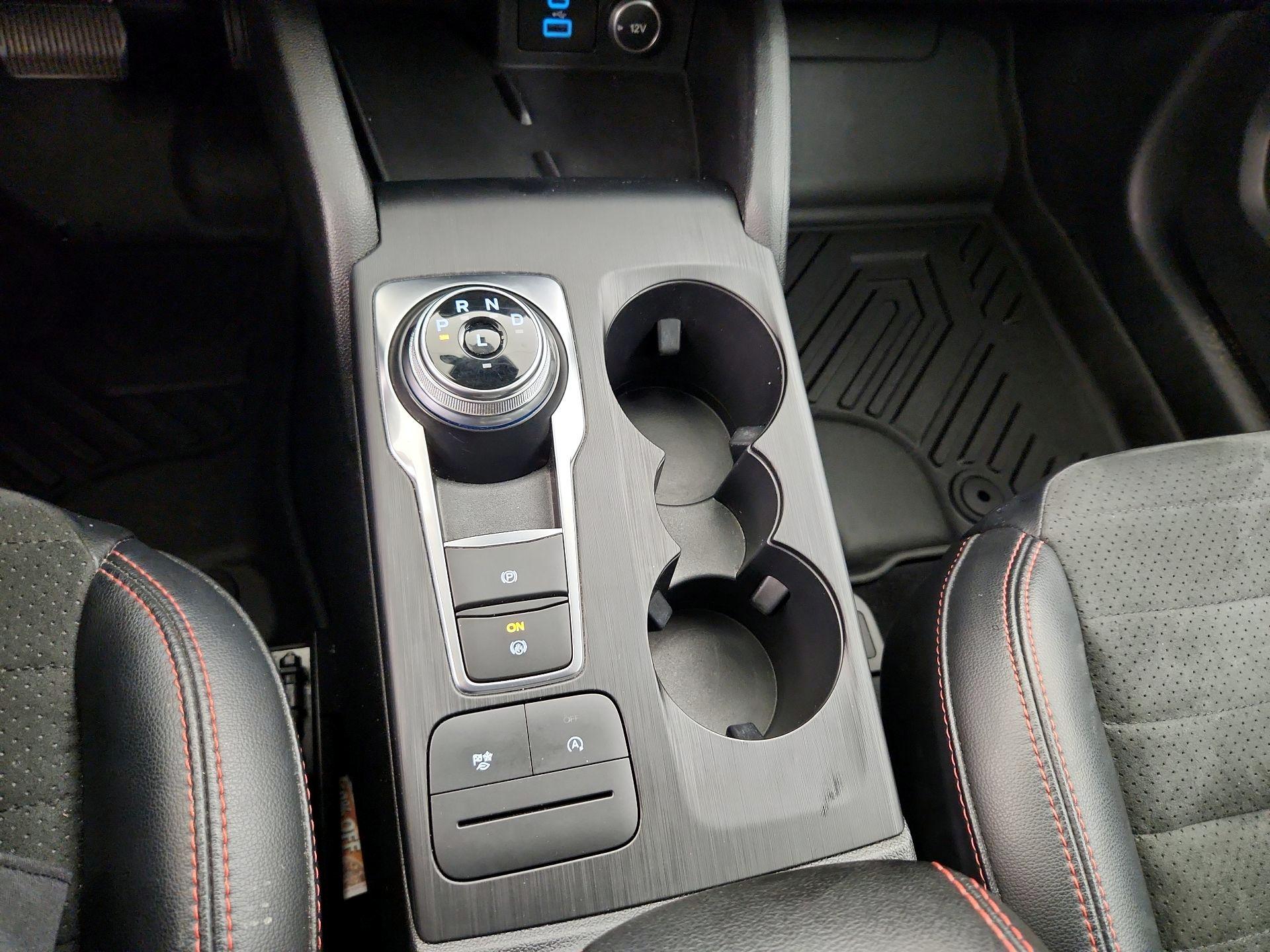 Thumbnail: 2021 Ford Escape - 18