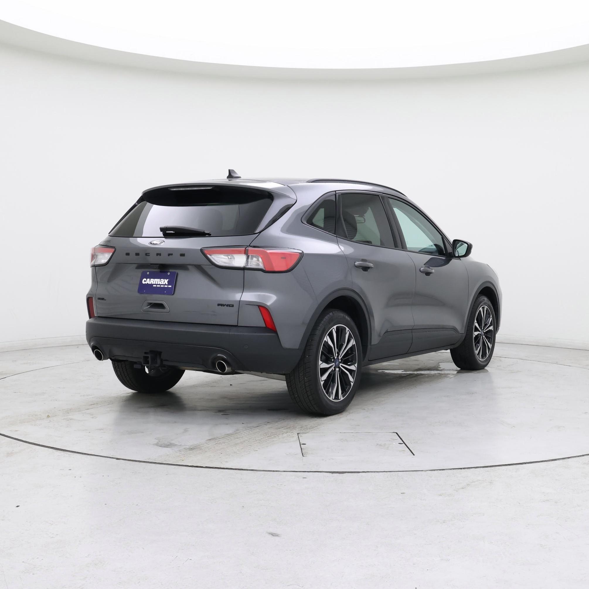 Thumbnail: 2021 Ford Escape - 8