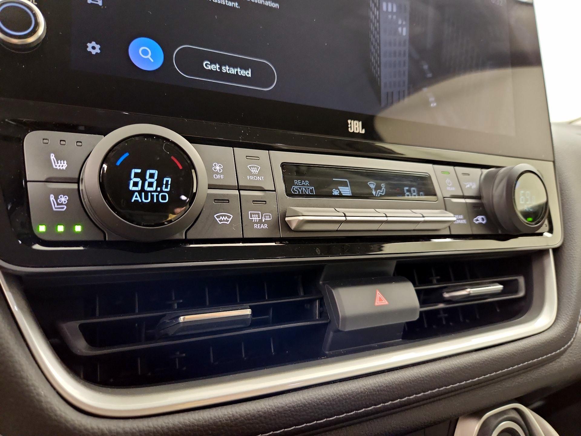 Thumbnail: 2024 Toyota Grand Highlander - 16